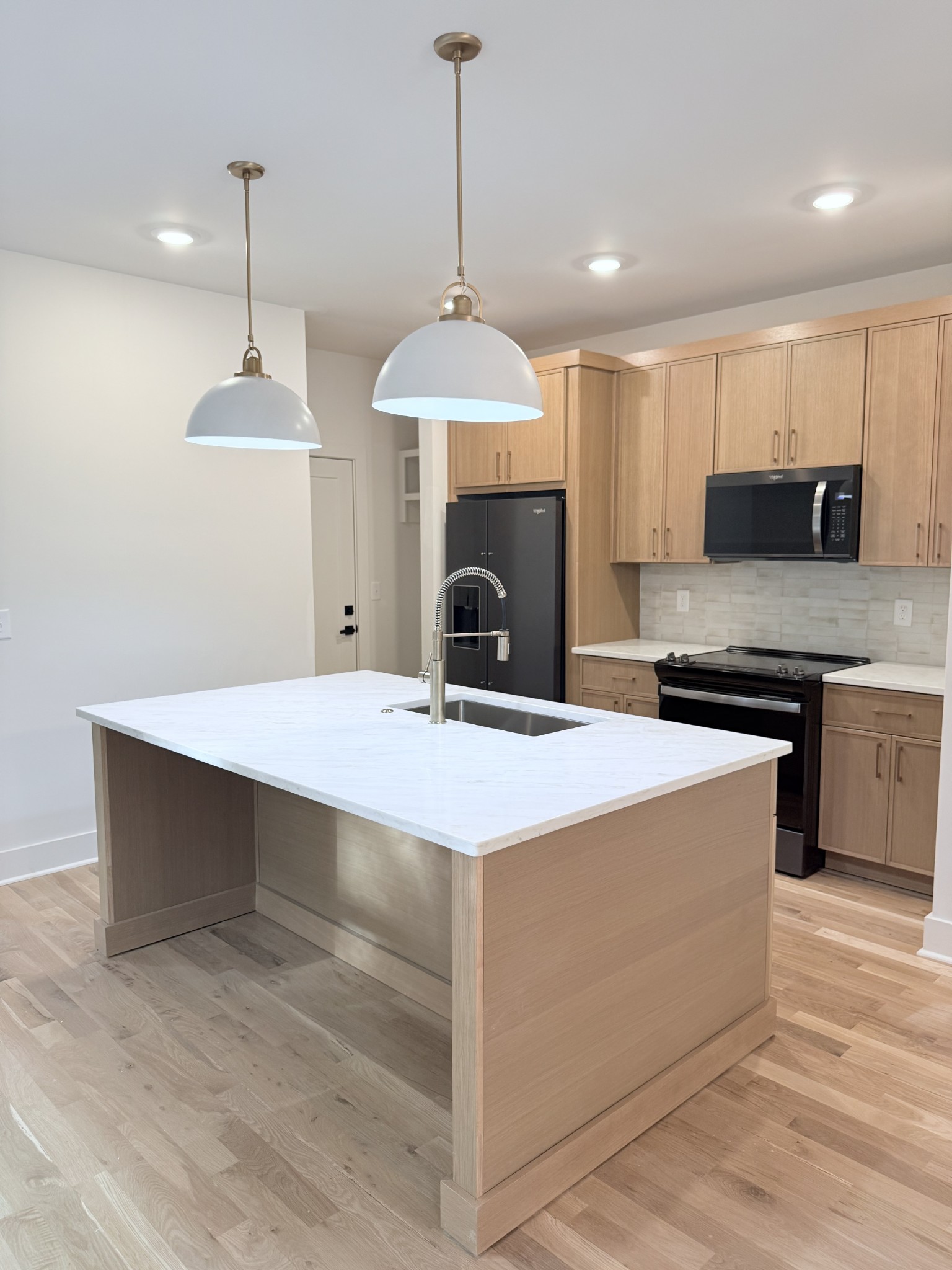 4420B Providence Hts