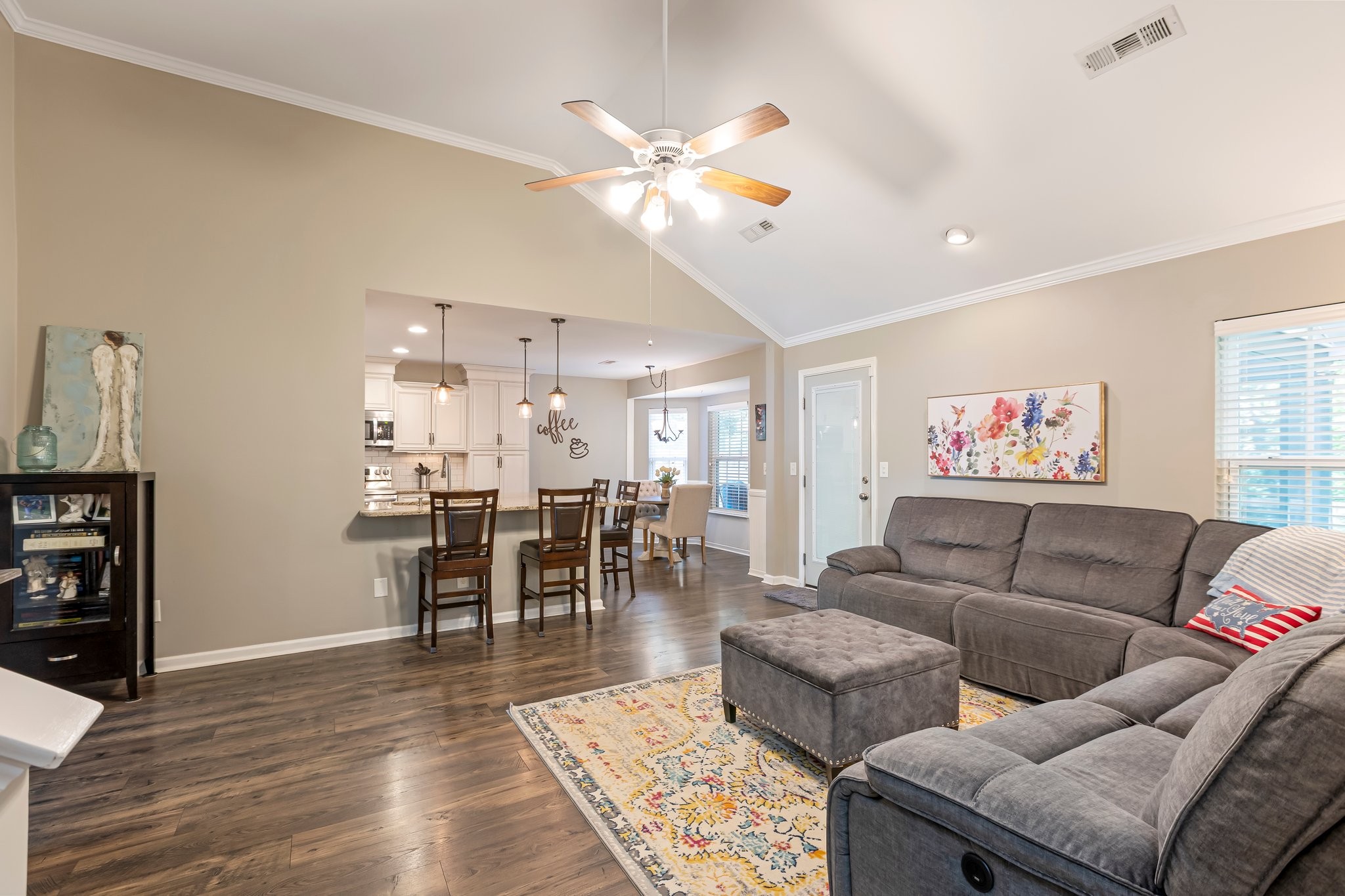 4025 Deer Run Trce