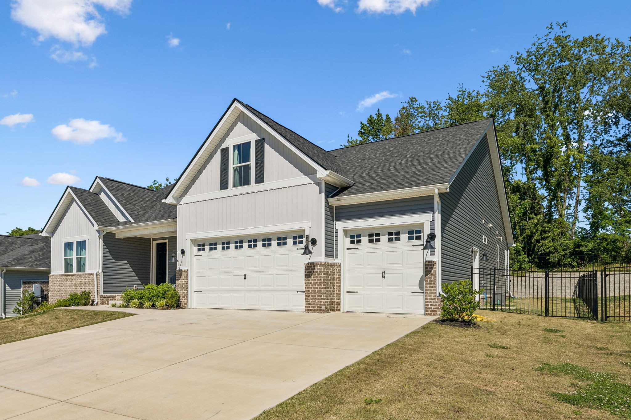 3020 Fernwood Ln