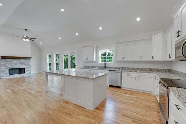 1100 Goose Dr
