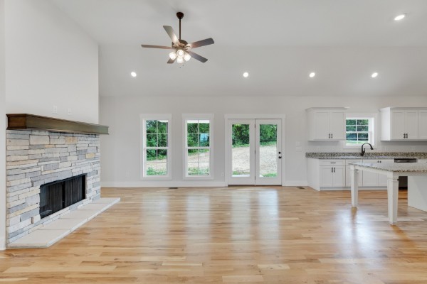 1100 Goose Dr