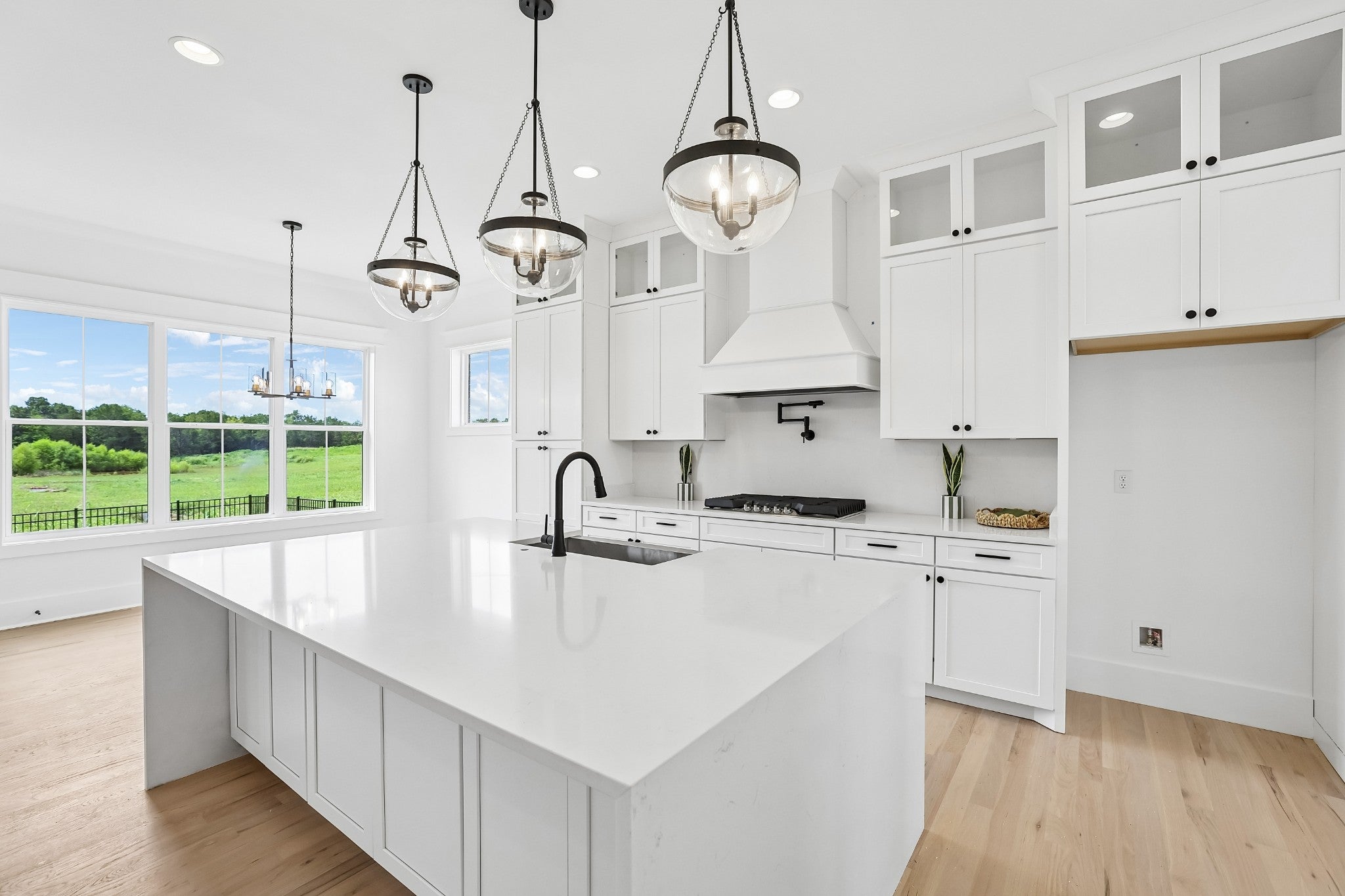 1904 Martha Washington Way