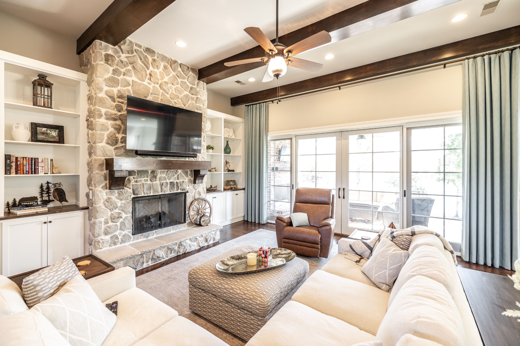 1395 Rozella Pvt Way