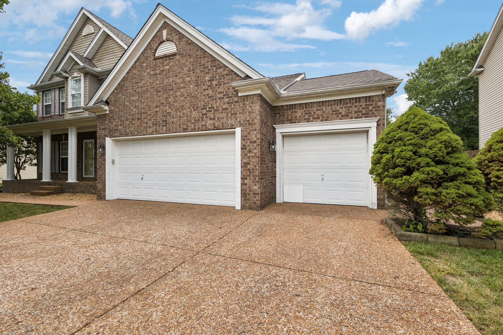 6014 Thrush Ct