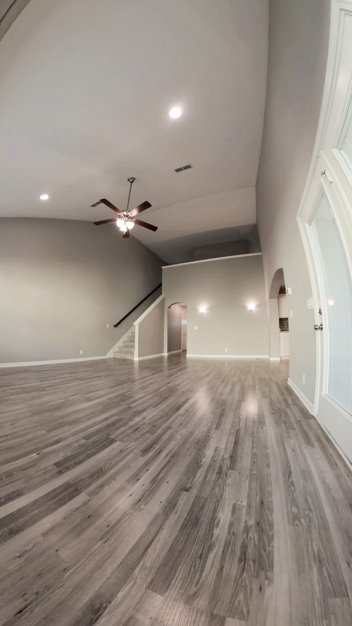 4420 Sunday Silence Way