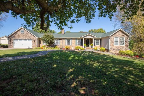 2722 Highland Park Dr Murfreesboro TN 37129