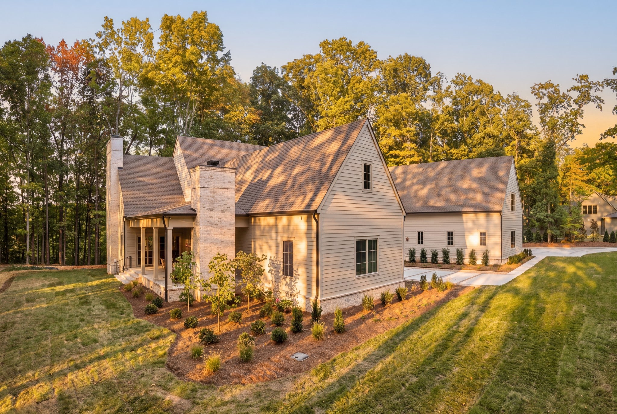 5900 Pinewood Rd