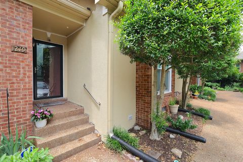 219 Riverstone Ct Nashville TN 37214