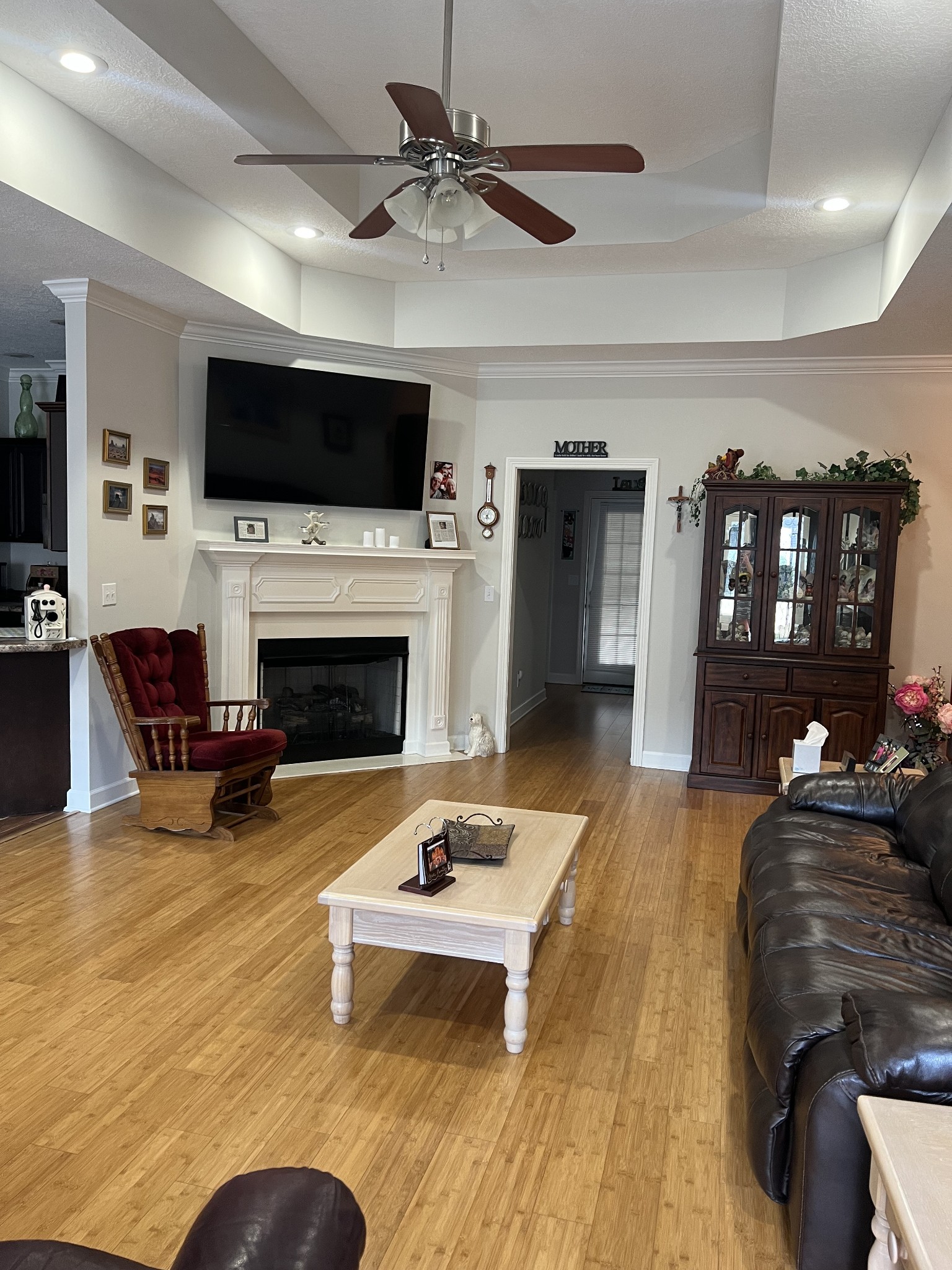 356 Paris Harbor Dr