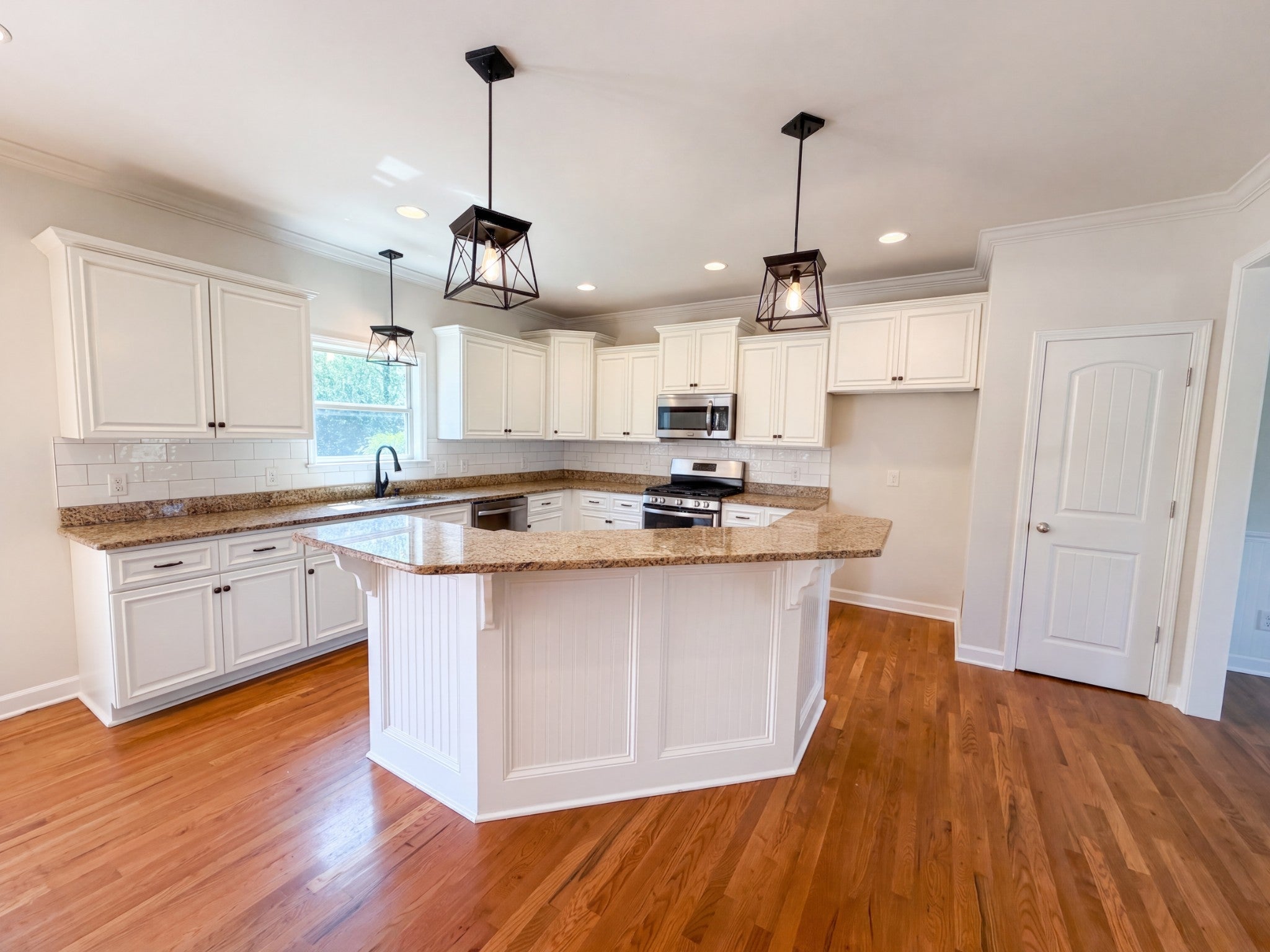 1032 Rudder Dr