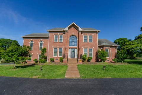 2132 Neelys Bend Rd Madison TN 37115