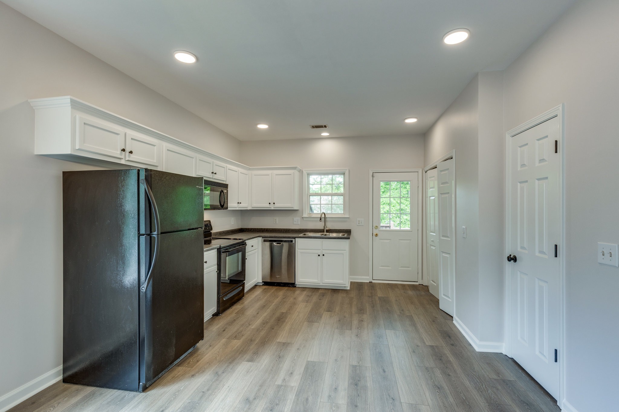 1011 Cashmere Dr