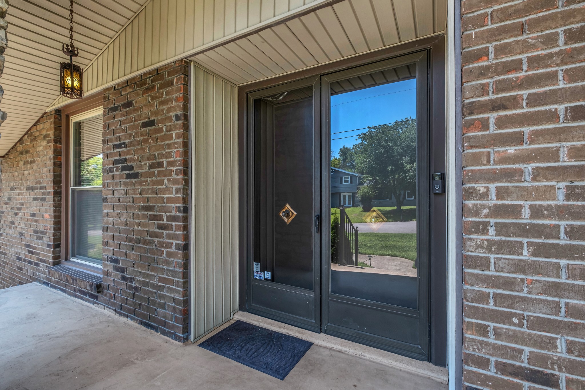 2633 Ravine Dr
