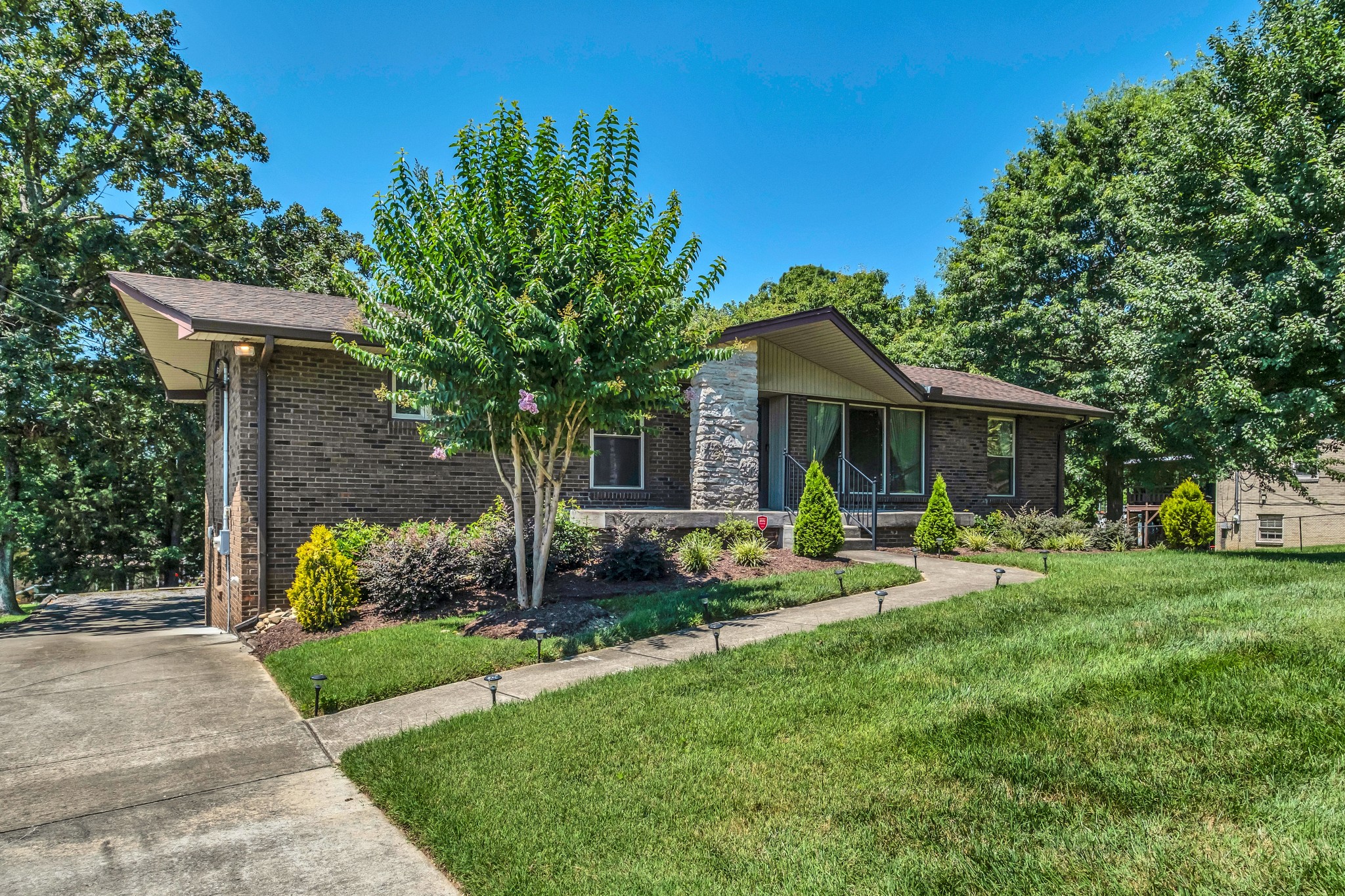 2633 Ravine Dr