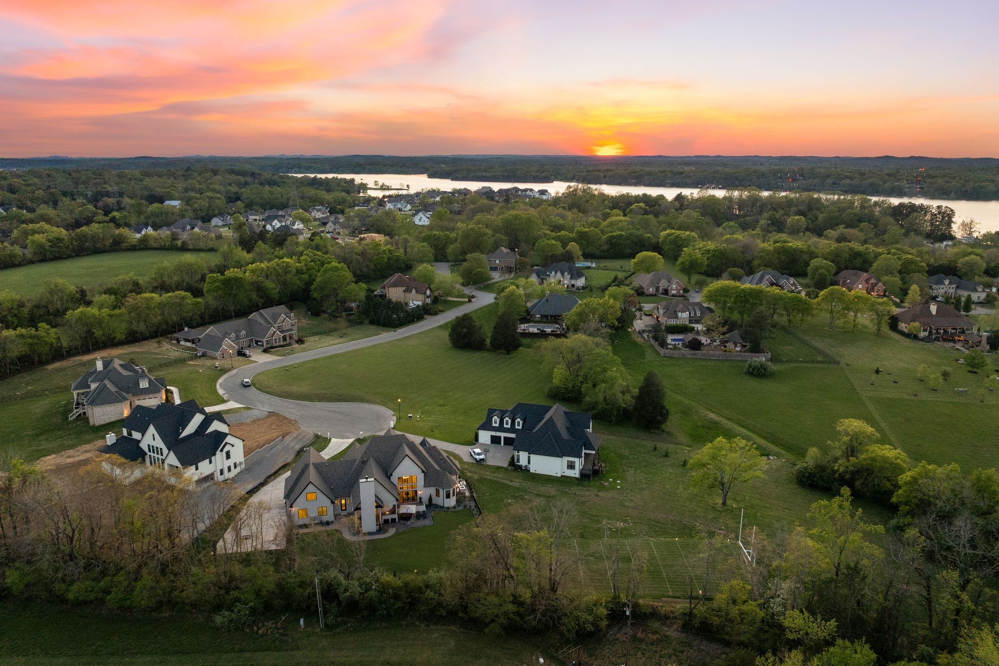 18 Heron Way