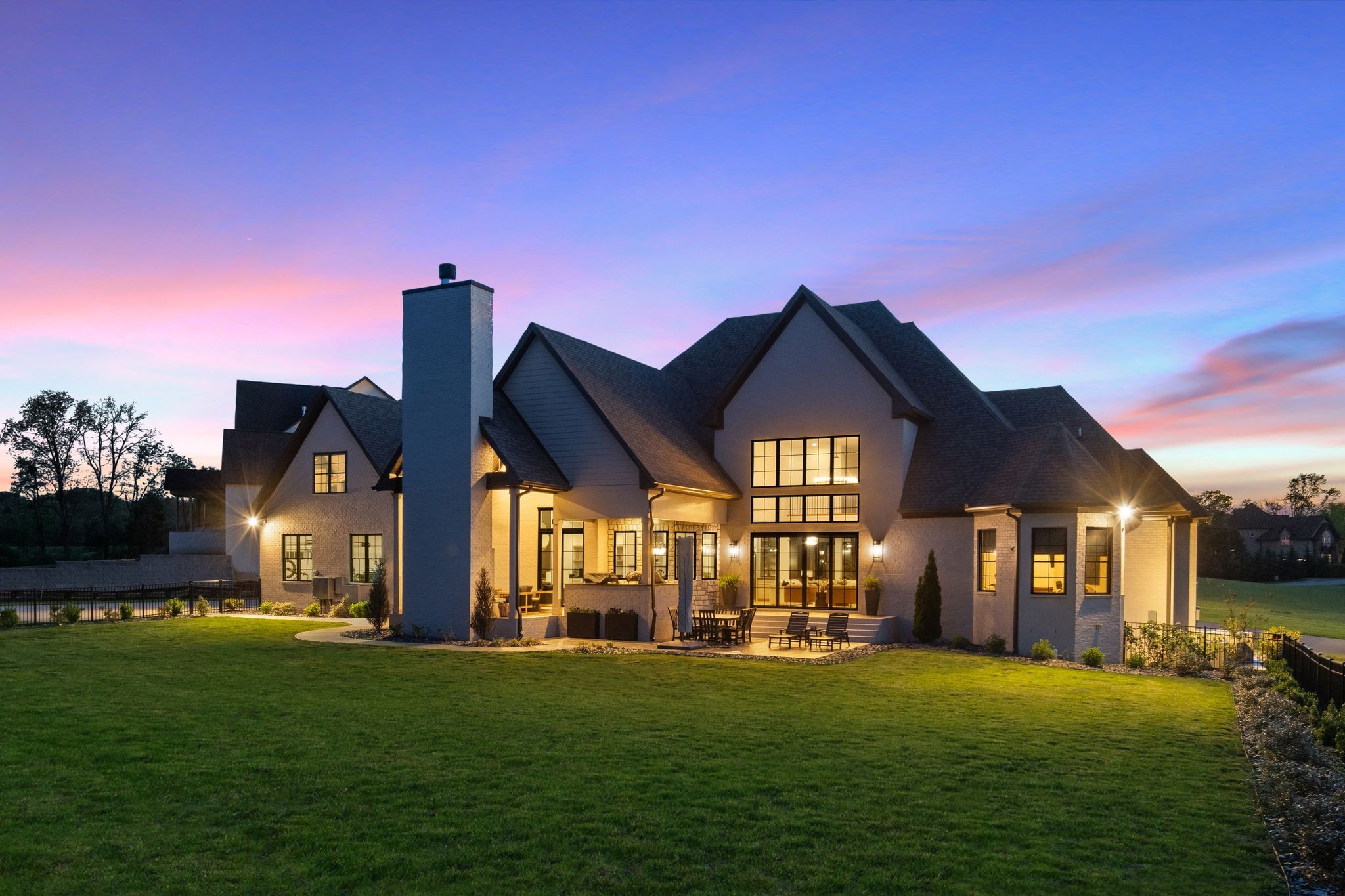 18 Heron Way