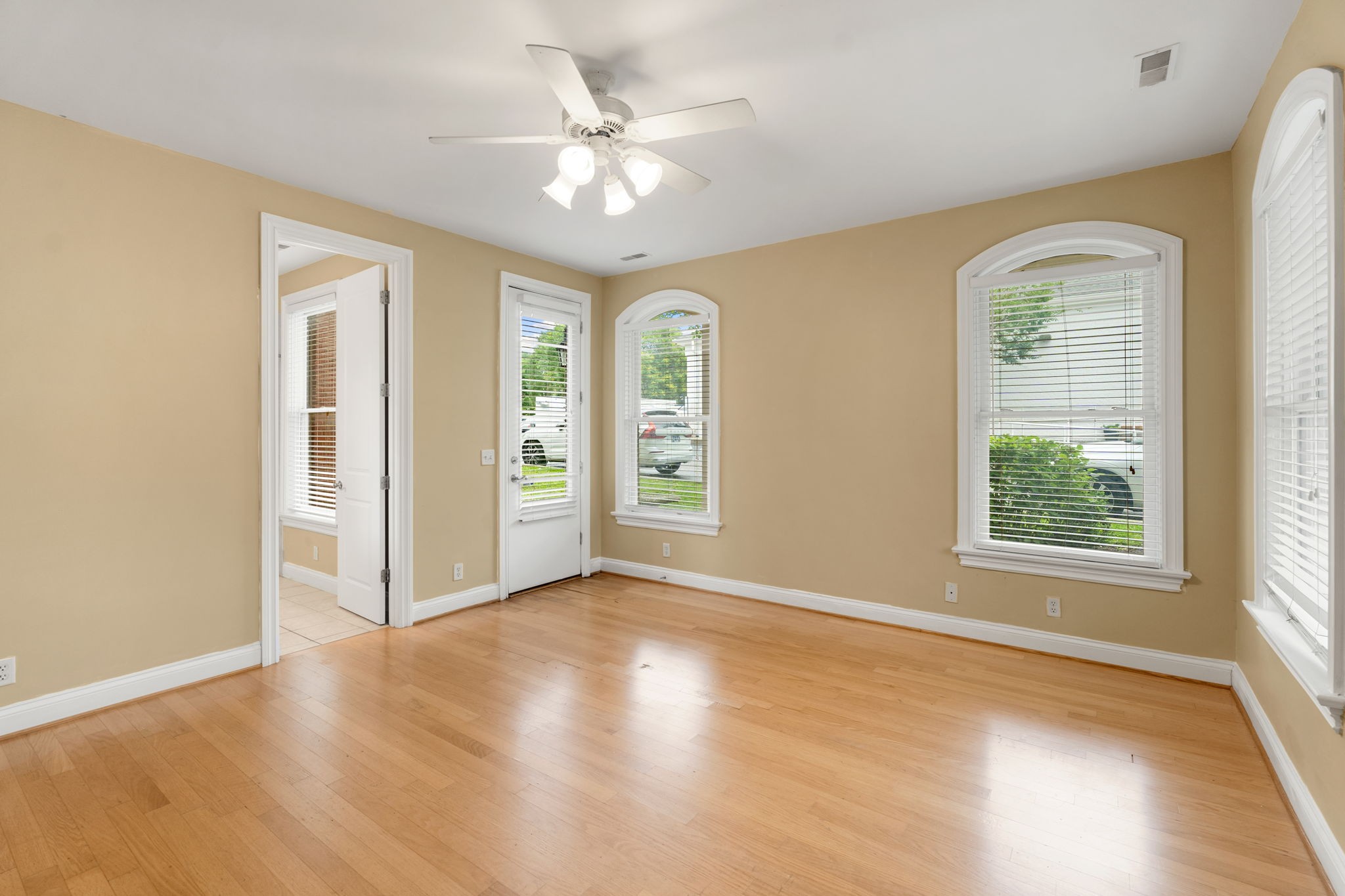 1006 Cumberland Park Dr