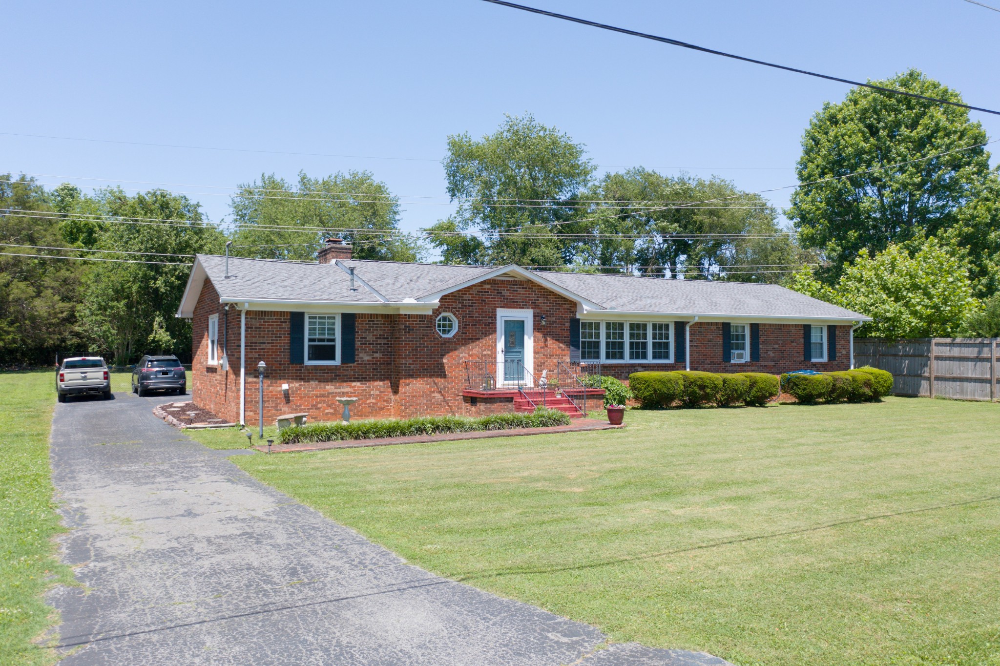 136 Bel Aire Dr