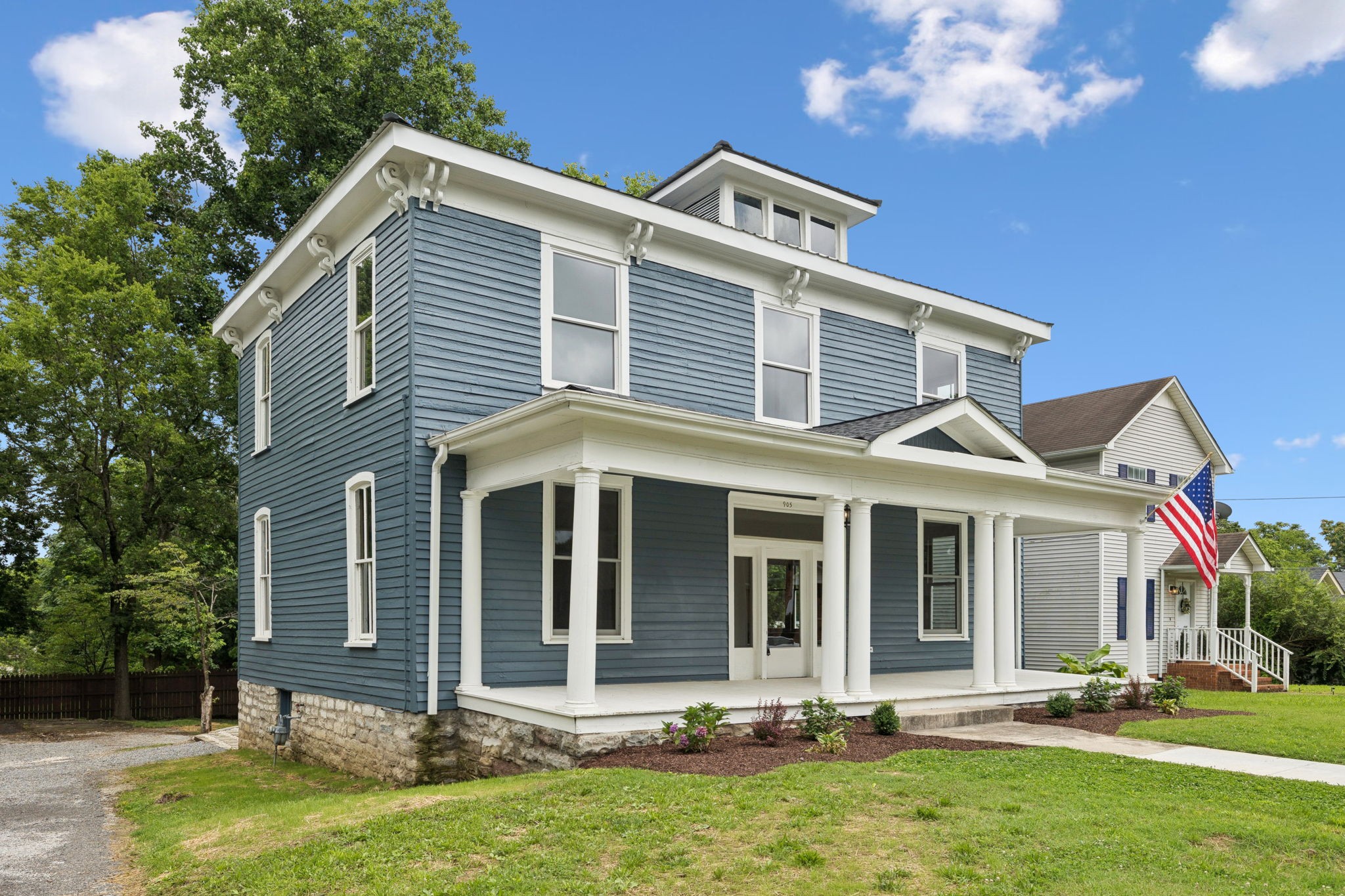 Middle Tennessee Properties 1 905 School St