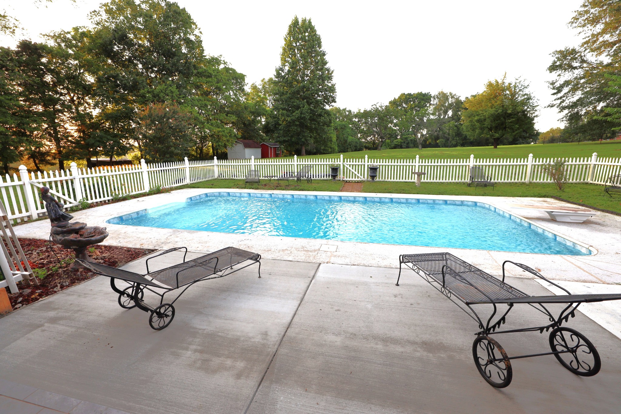 5615 Hickory Ridge Rd