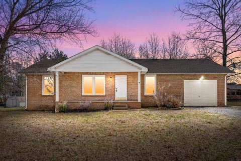 516 Pointer Ln, Clarksville, TN 37042 - MLS#: 2800545