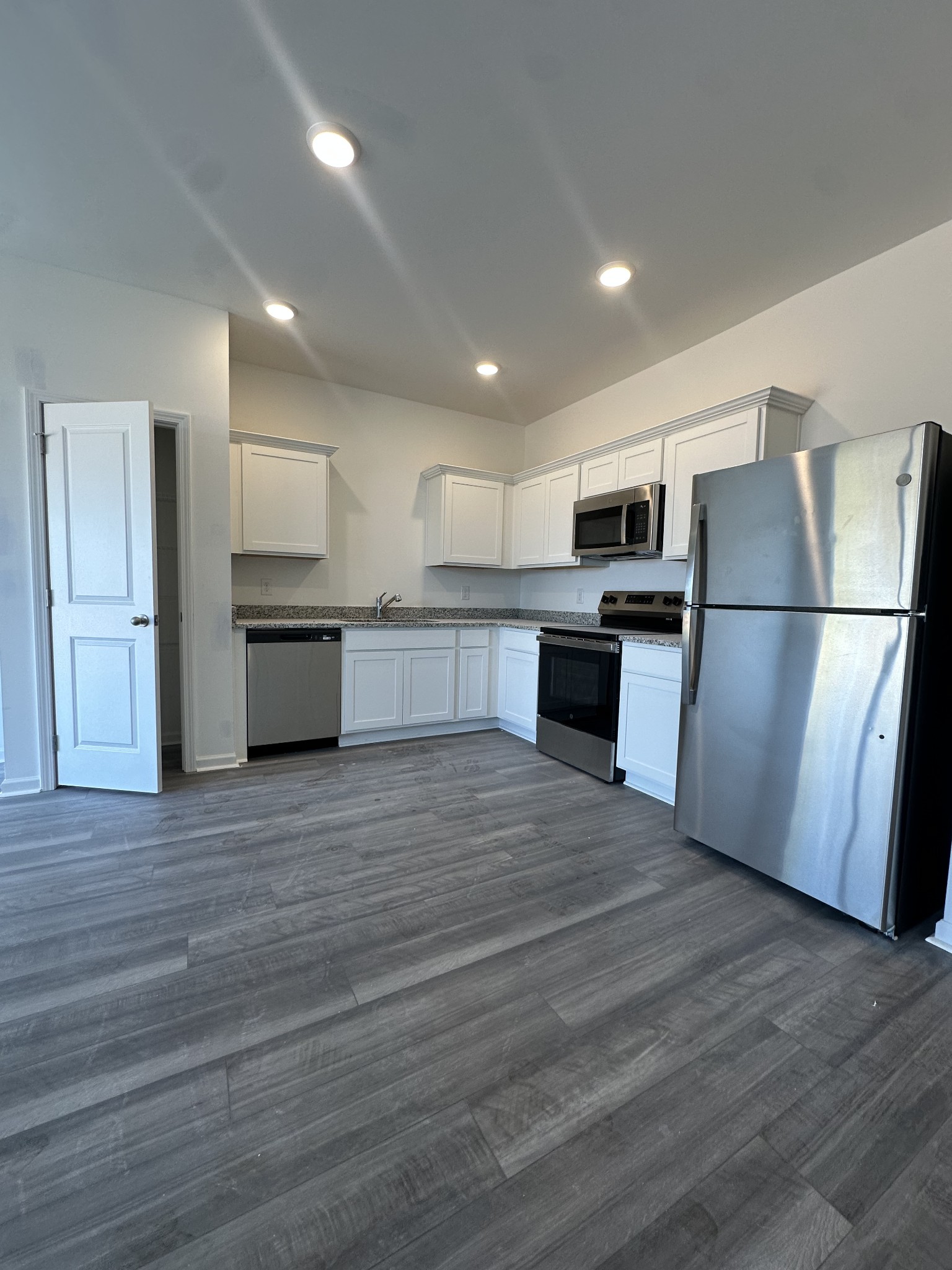 222 Darlington Dr