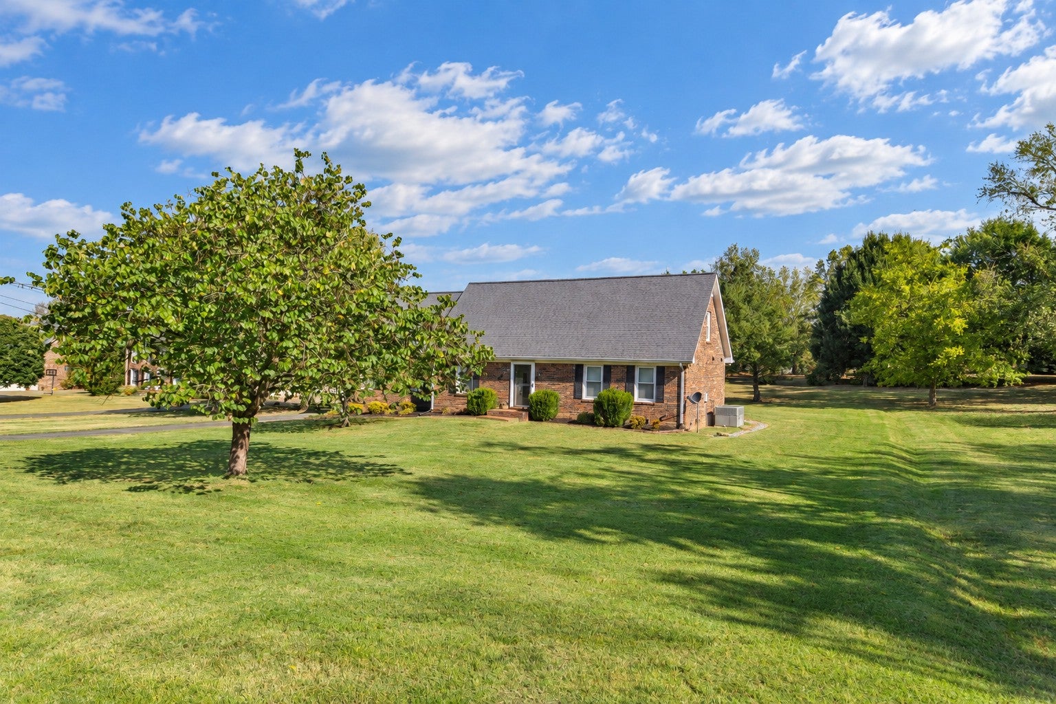 115 Herman Harrison Dr