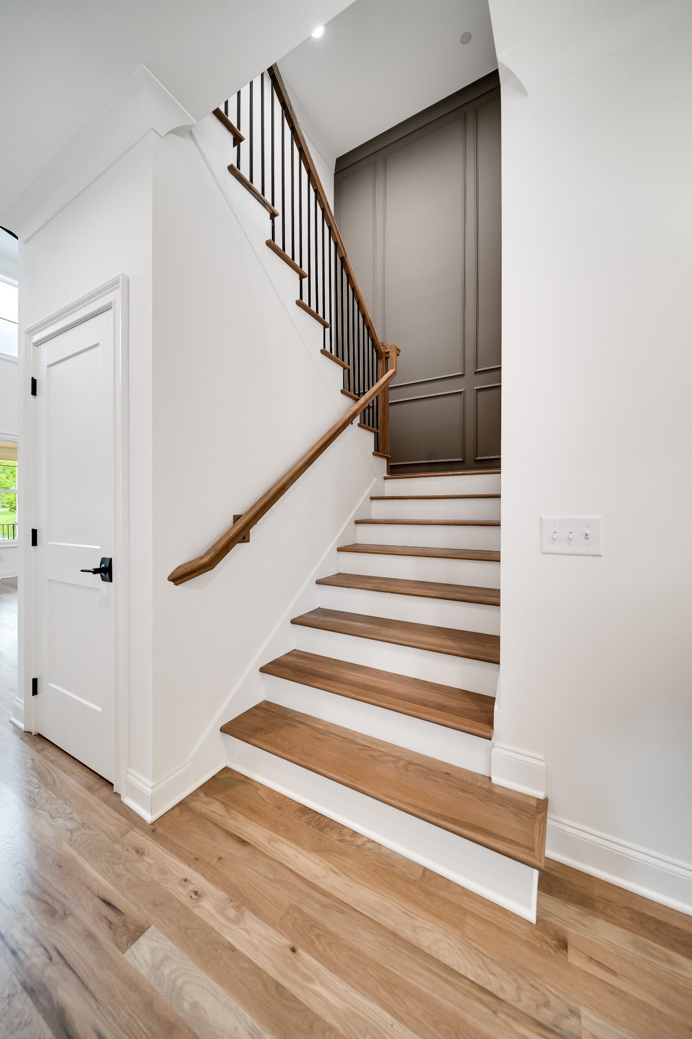 103 Brookview Dr