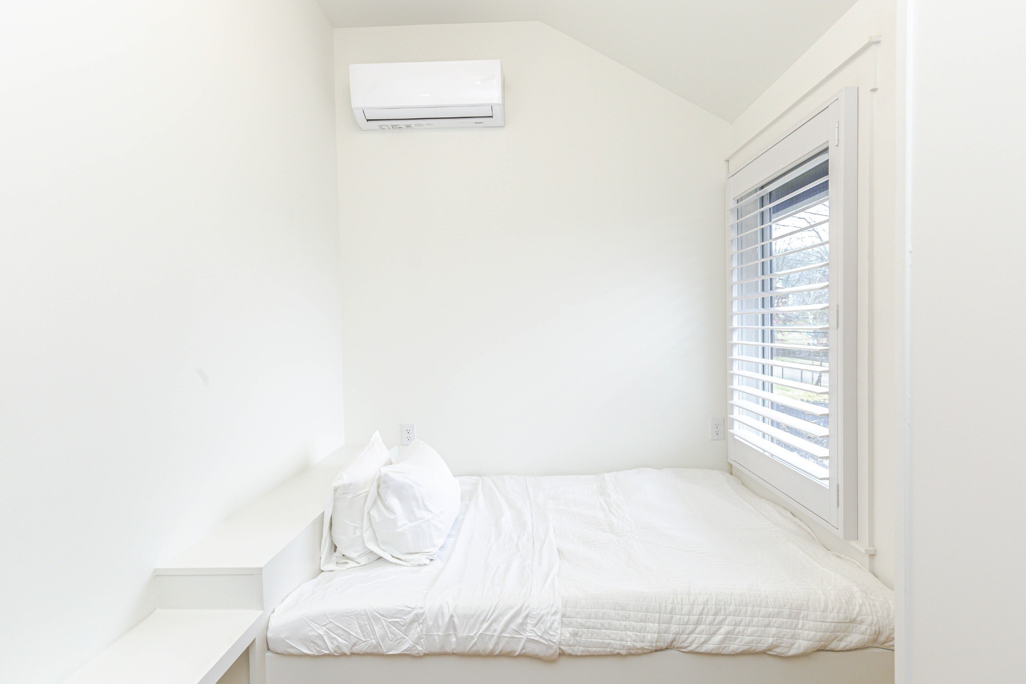 Nashville, Tennessee 37212, United States, 2 Bedrooms Bedrooms, ,1 BathroomBathrooms,Residential,Active,171024