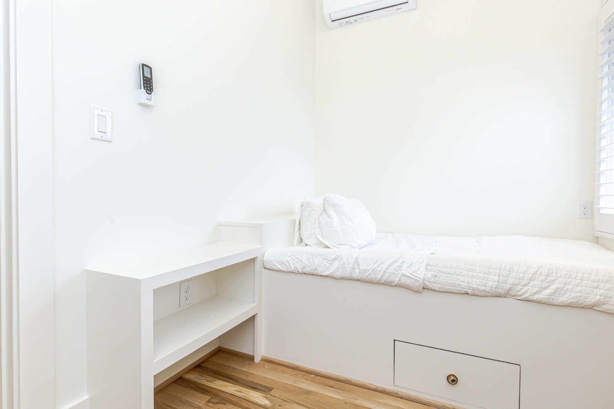 Nashville, Tennessee 37212, United States, 2 Bedrooms Bedrooms, ,1 BathroomBathrooms,Residential,Active,171024