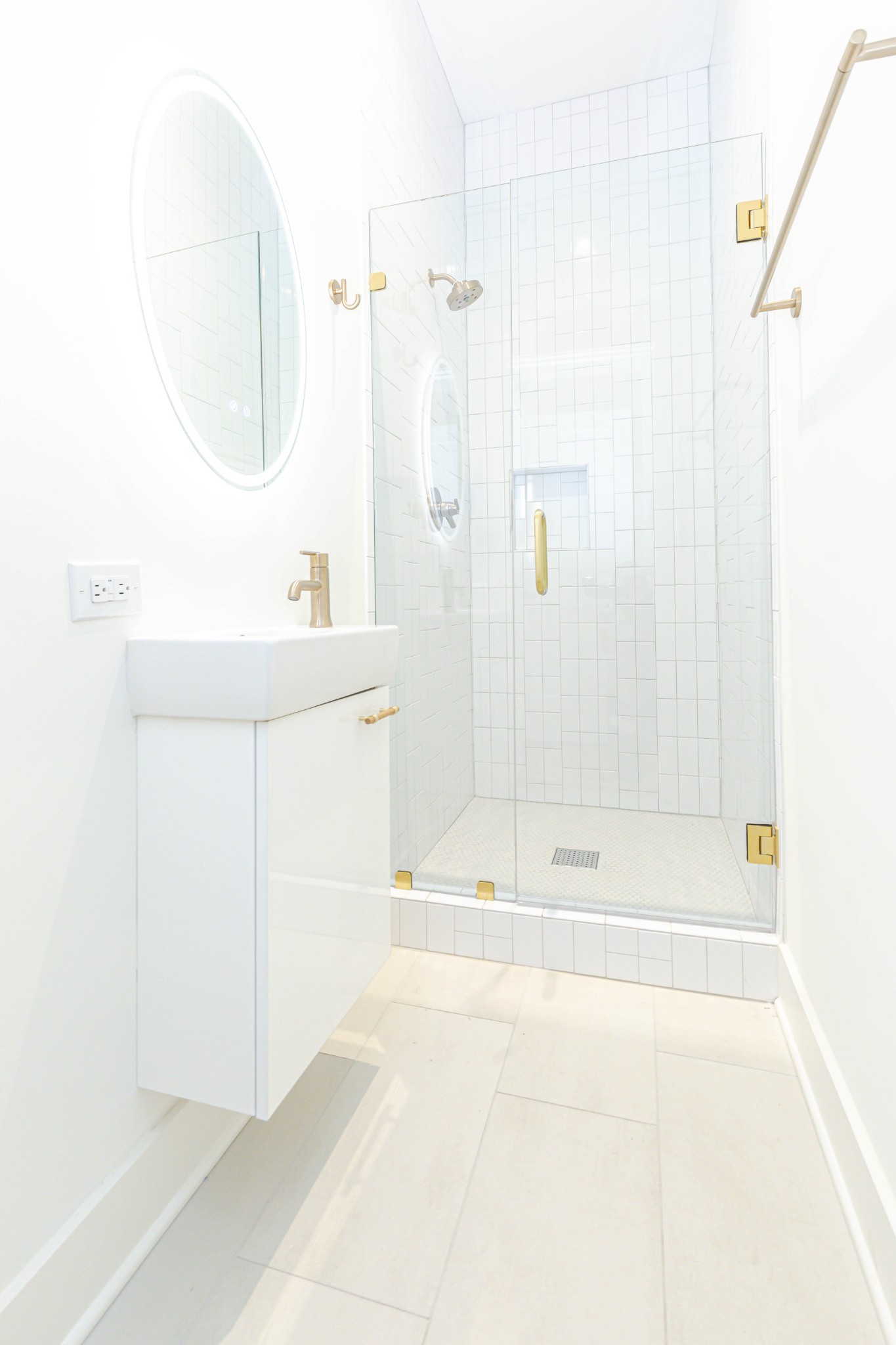 Nashville, Tennessee 37212, United States, 2 Bedrooms Bedrooms, ,1 BathroomBathrooms,Residential,Active,171024