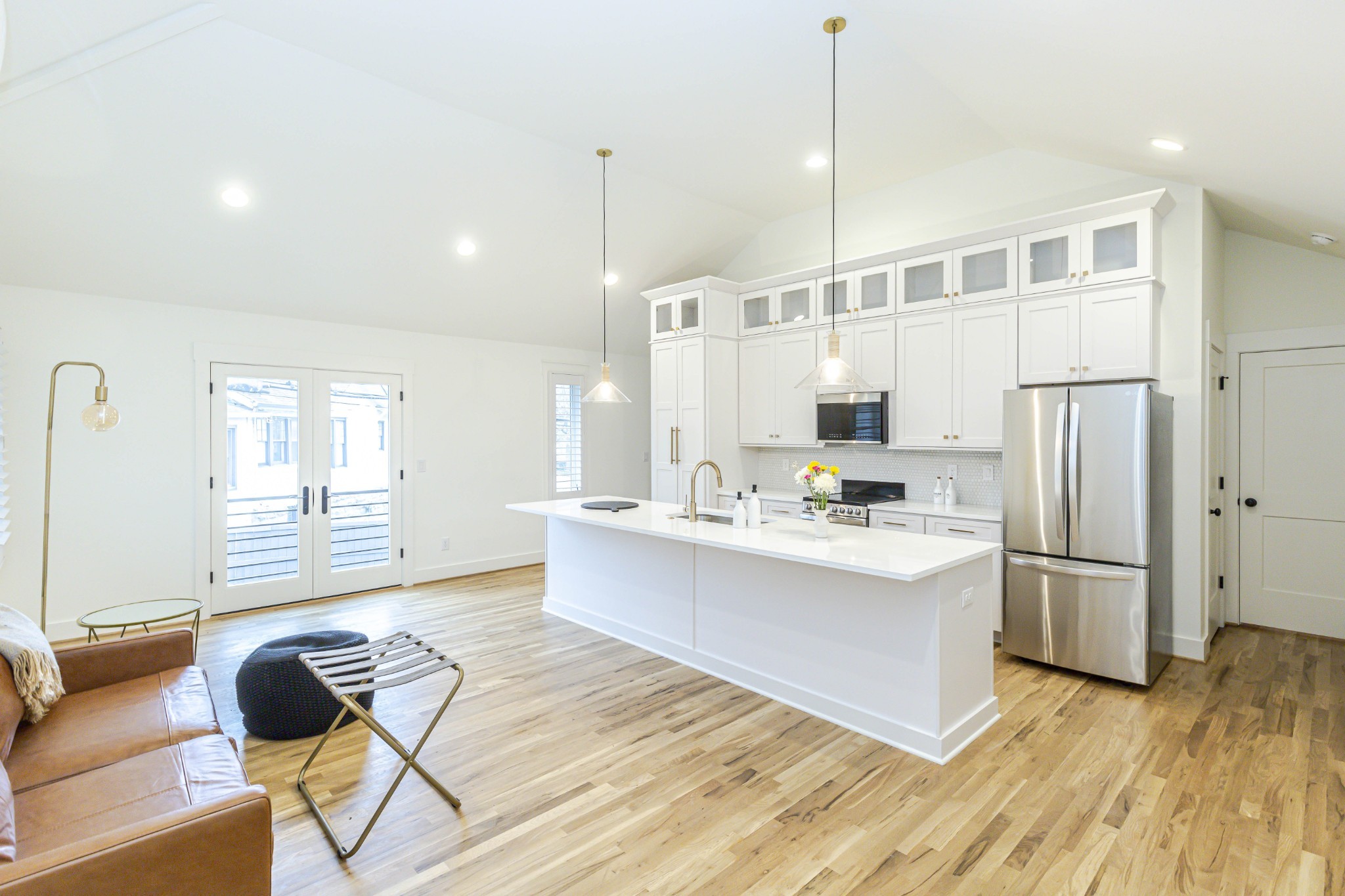 Nashville, Tennessee 37212, United States, 2 Bedrooms Bedrooms, ,1 BathroomBathrooms,Residential,Active,171024