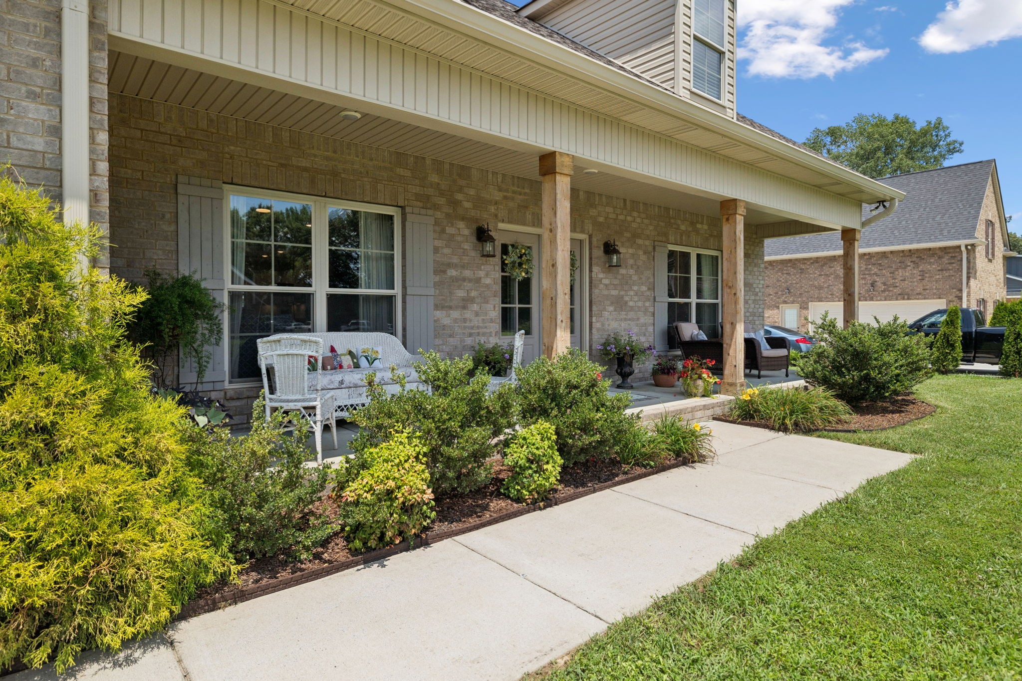 718 Lexington Cir