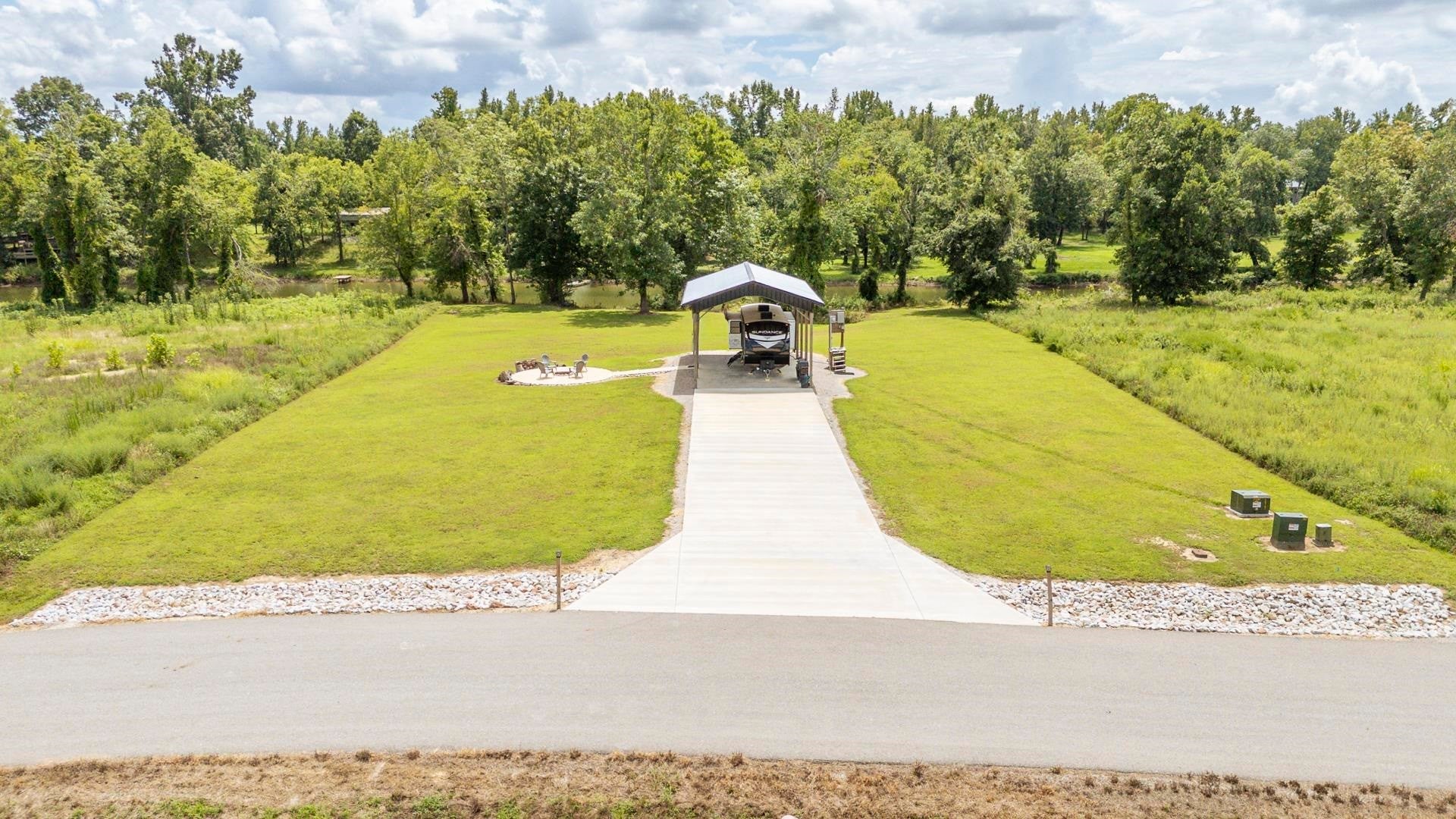 6425 CRAVENS RD