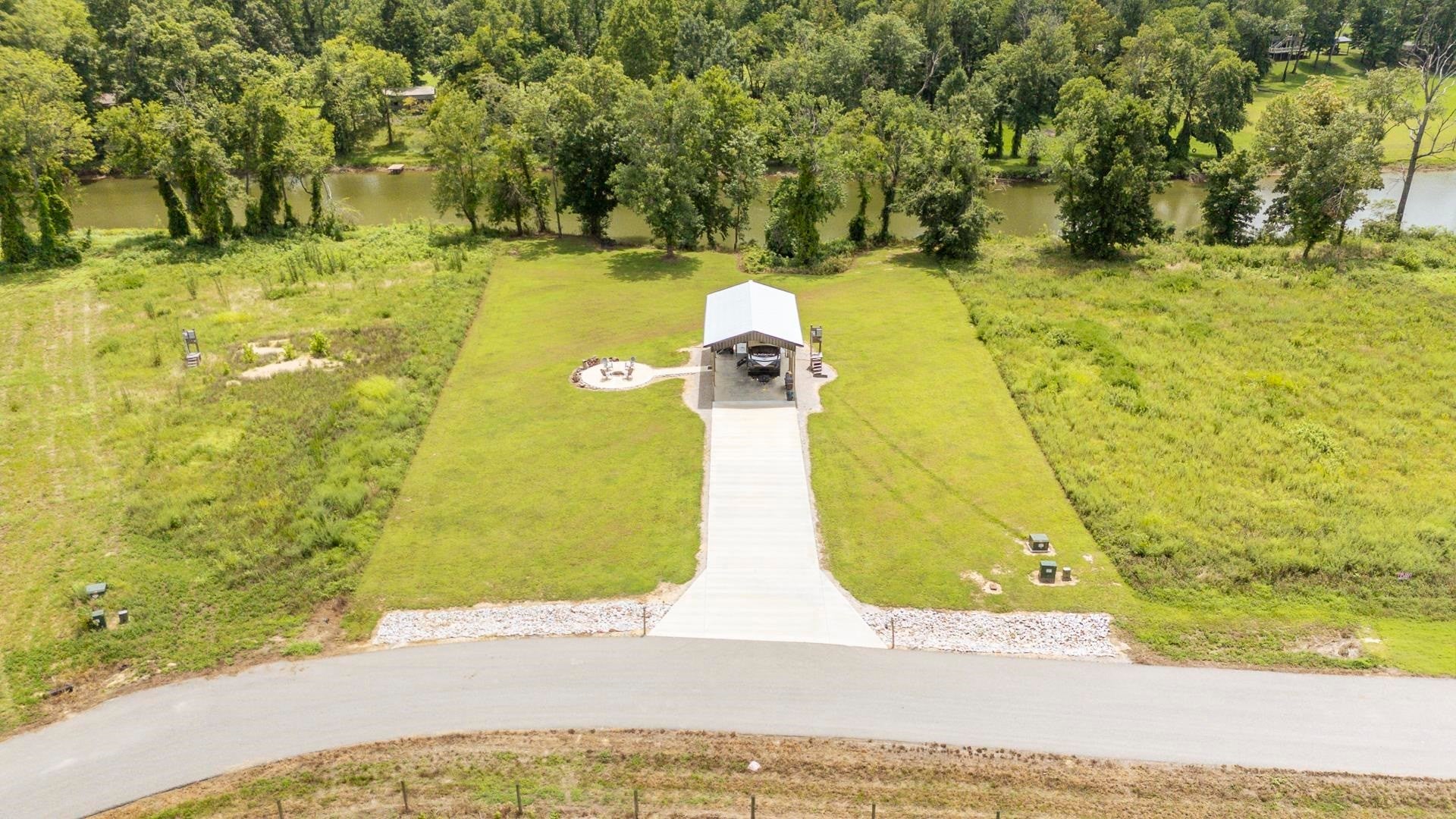 6425 CRAVENS RD