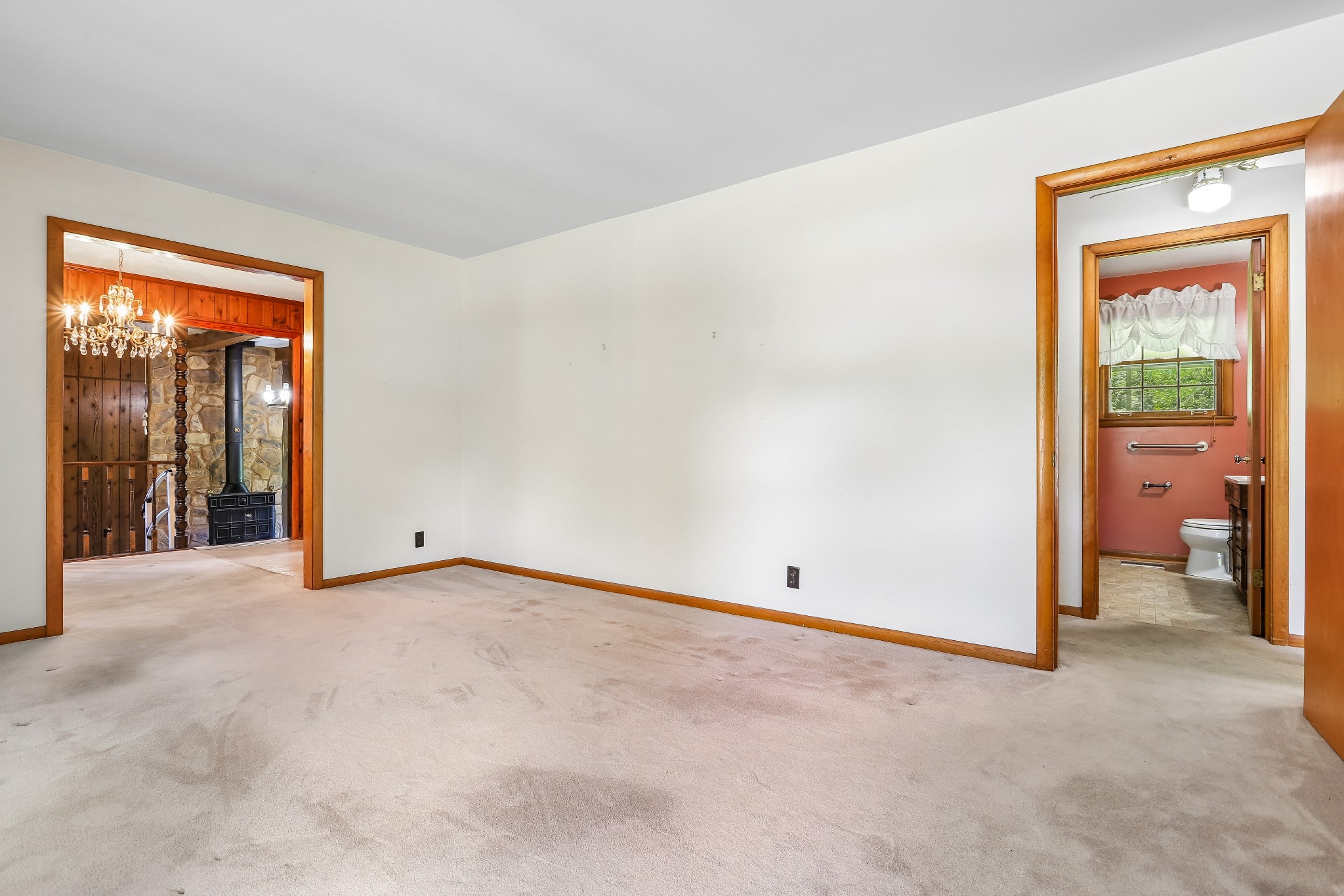 301 Raywood Ct