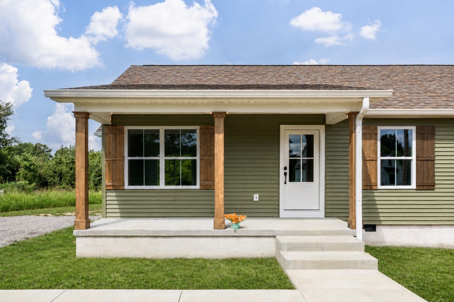 291 Oakmere Ln
