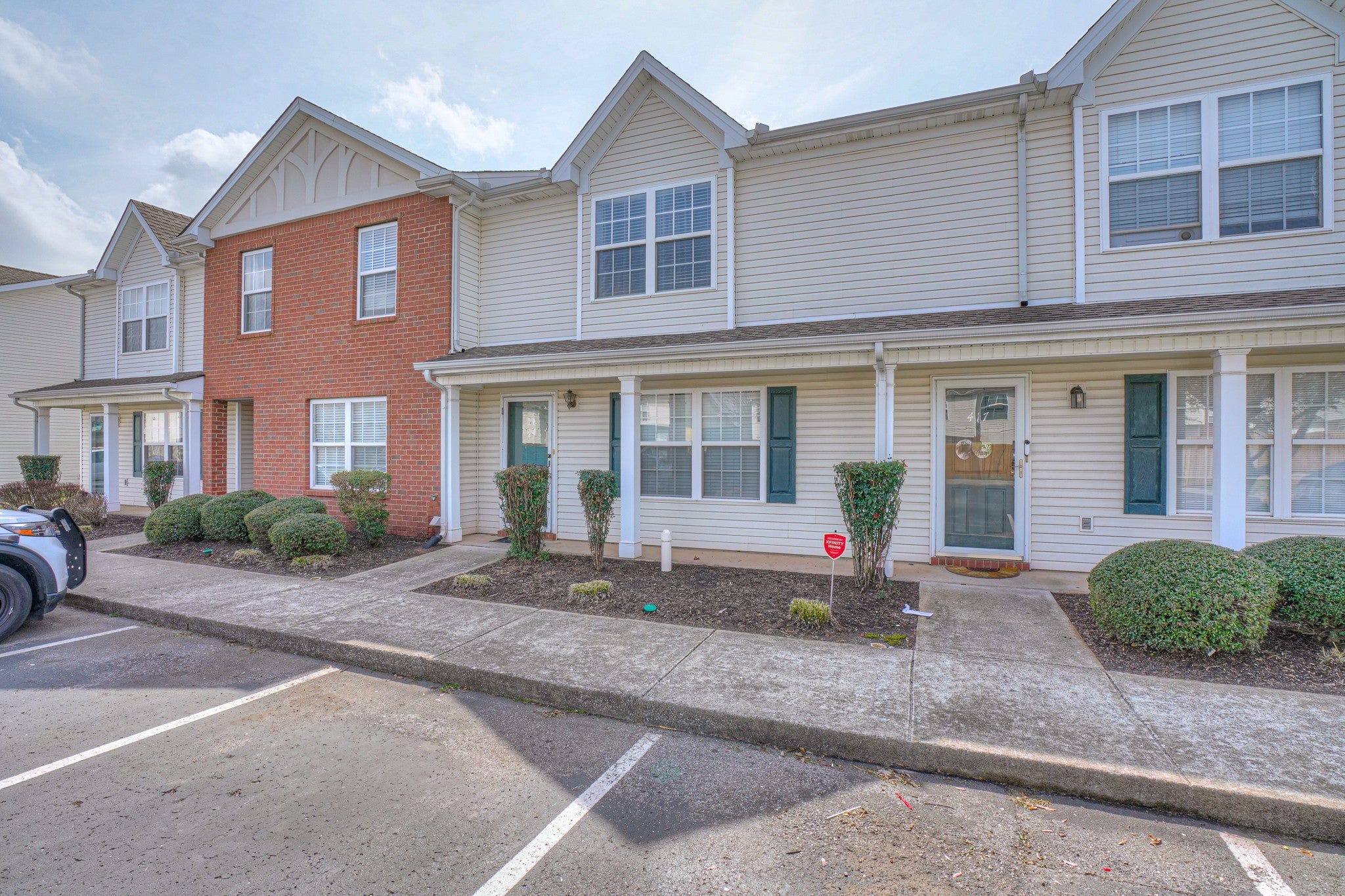 415 Arapaho Dr