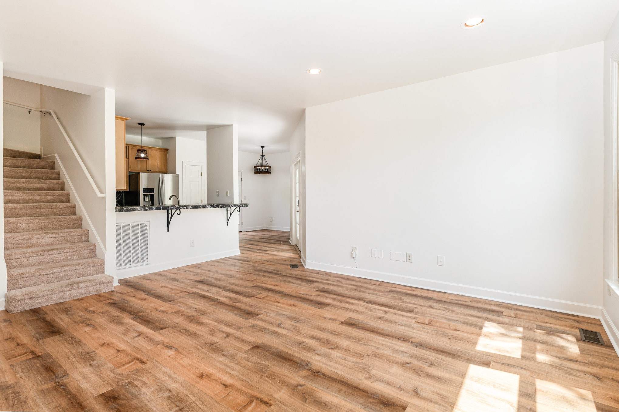 3400 Dakota Ave