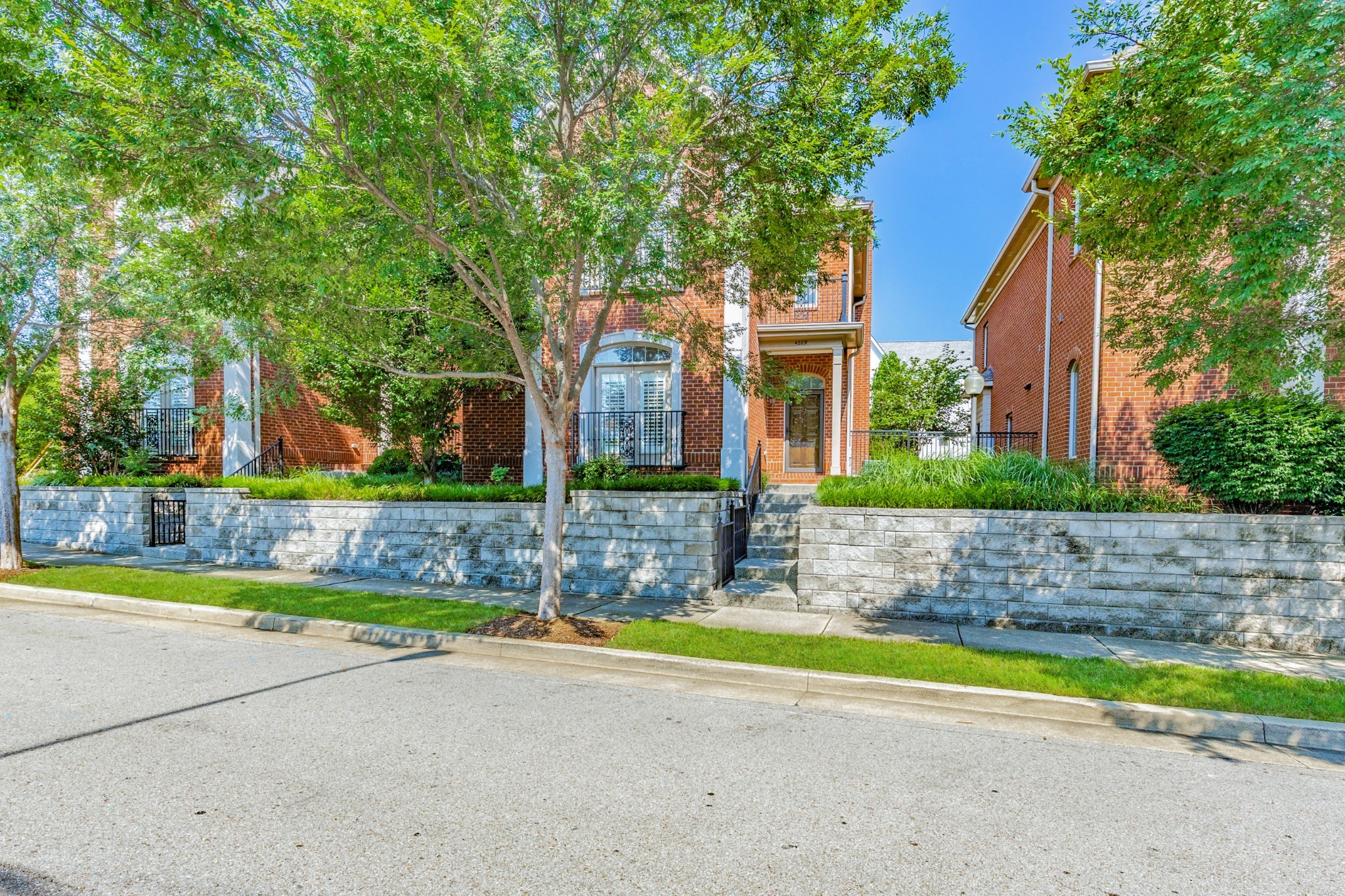 4229 Stammer Pl