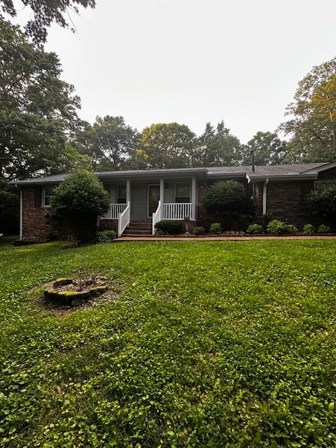 1003 Bellwood Dr