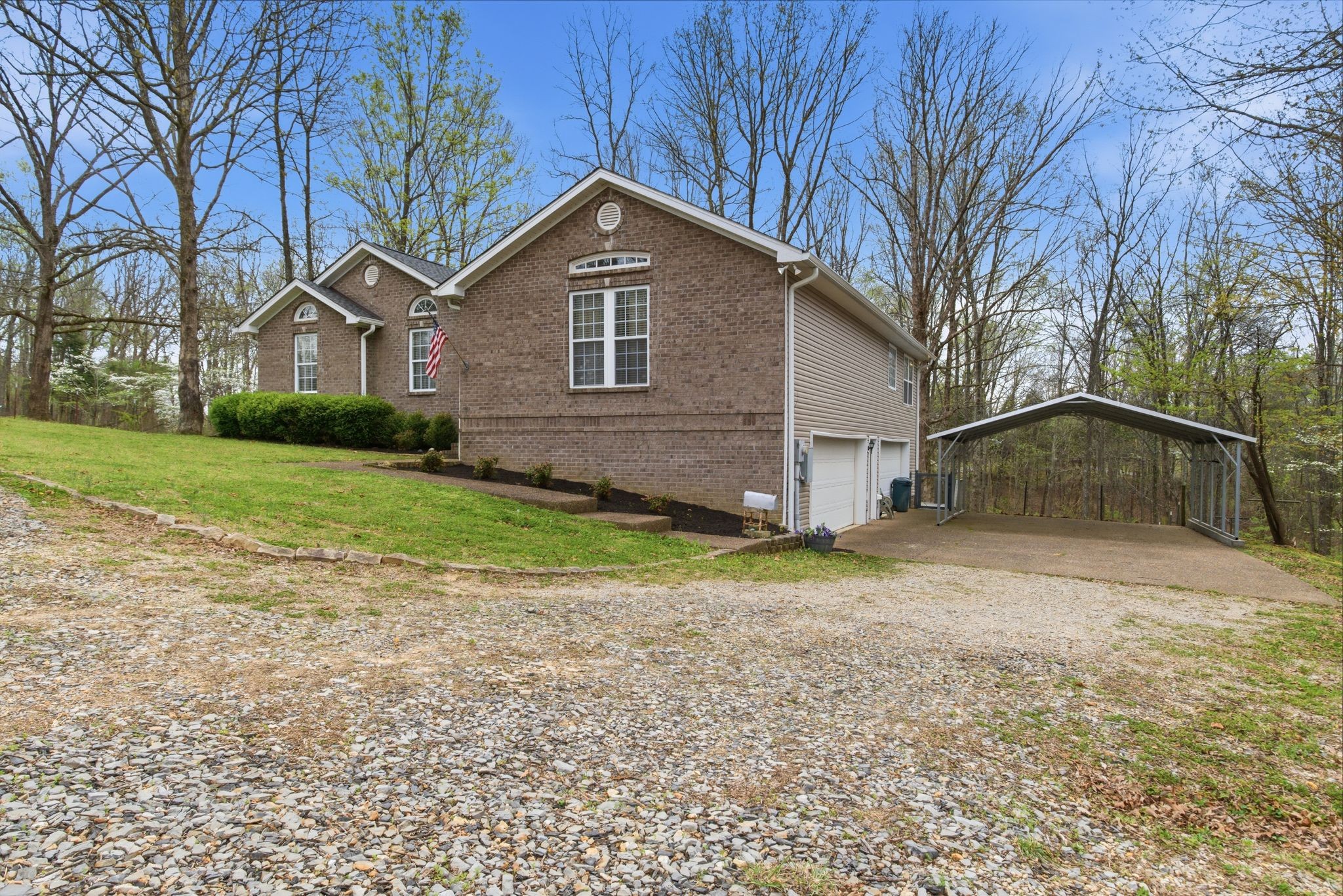 9207 Mockingbird Hills Ct