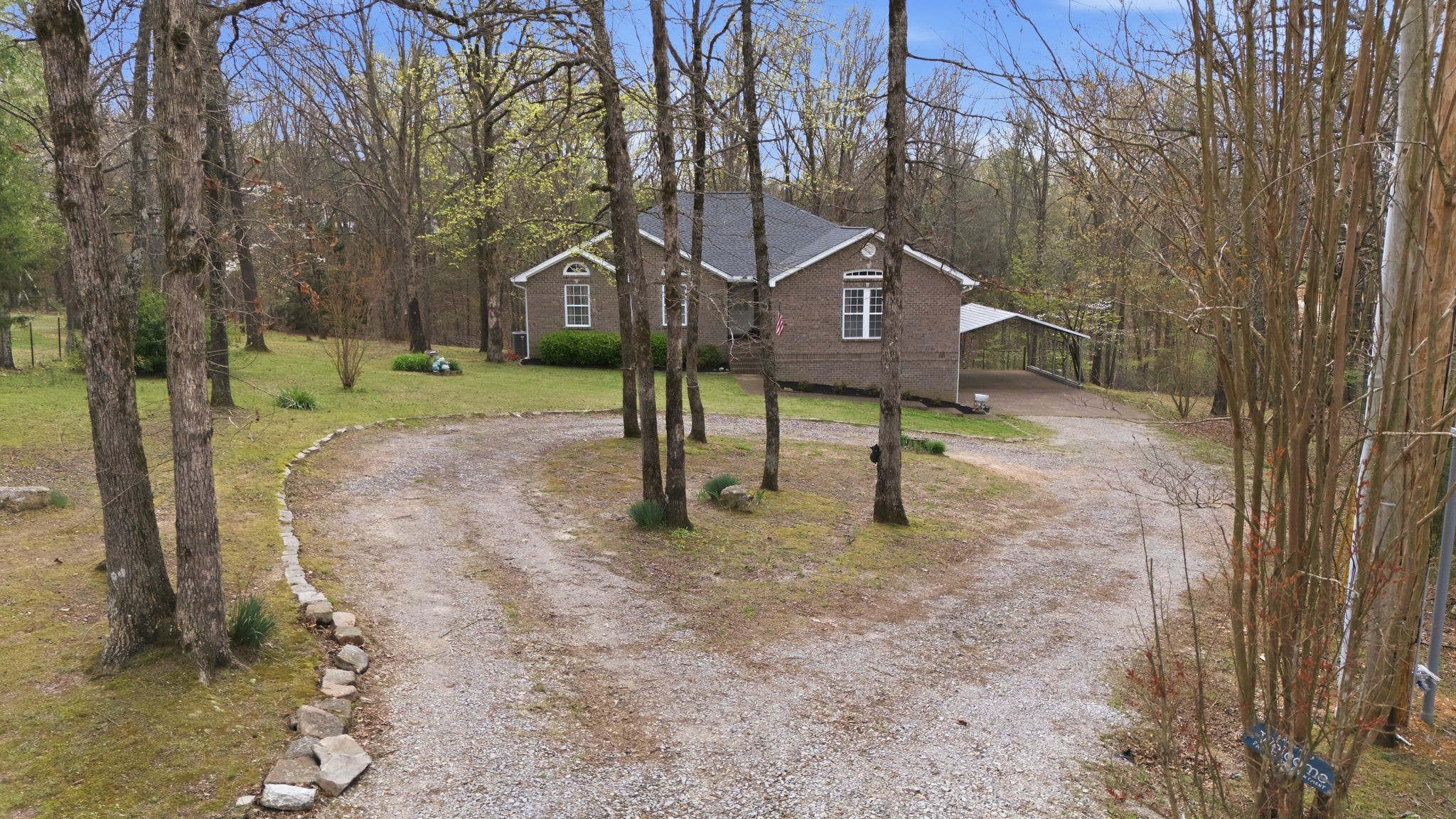 9207 Mockingbird Hills Ct