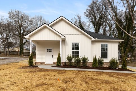 1004 Adair Ave Columbia TN 38401