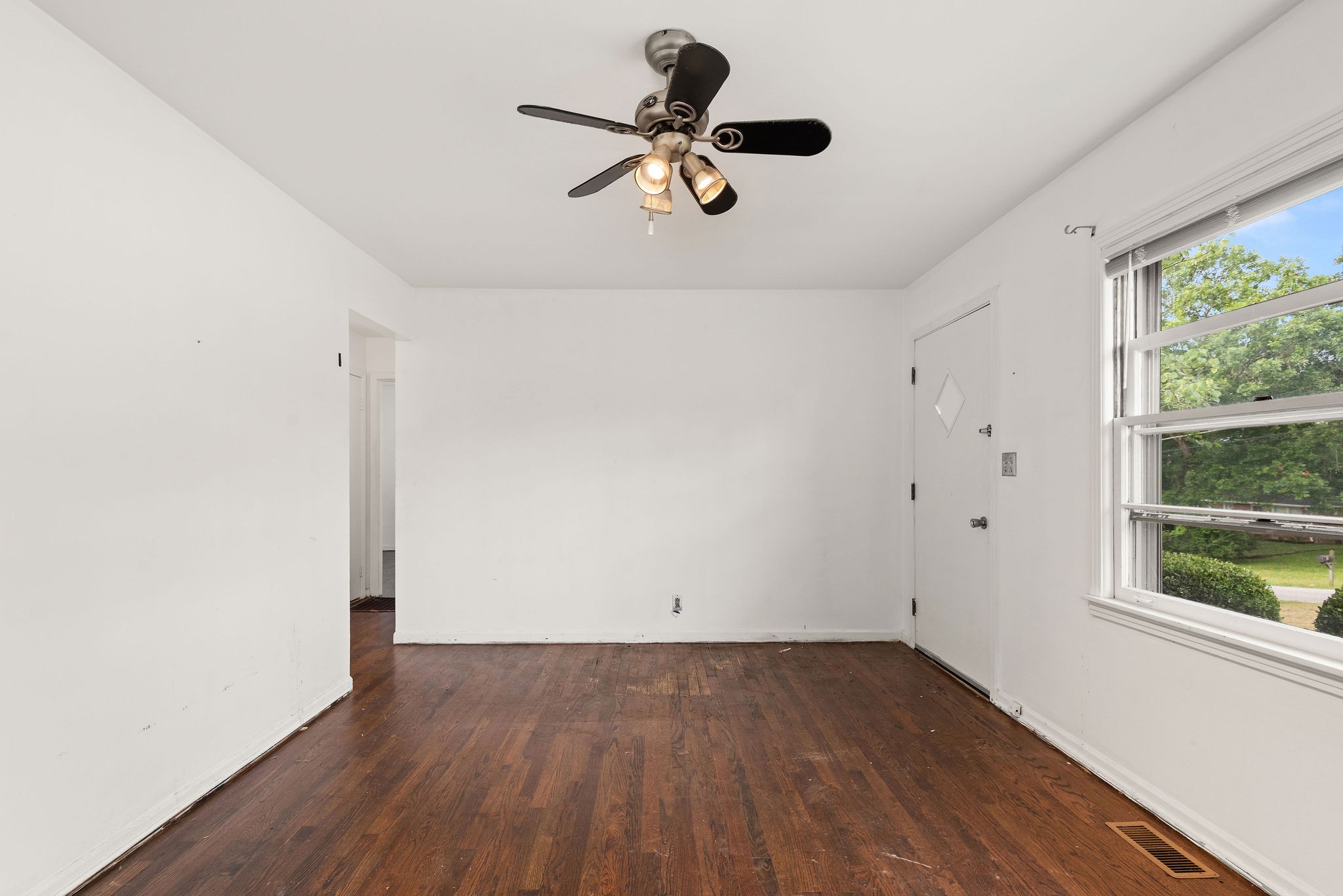 111 River Rd