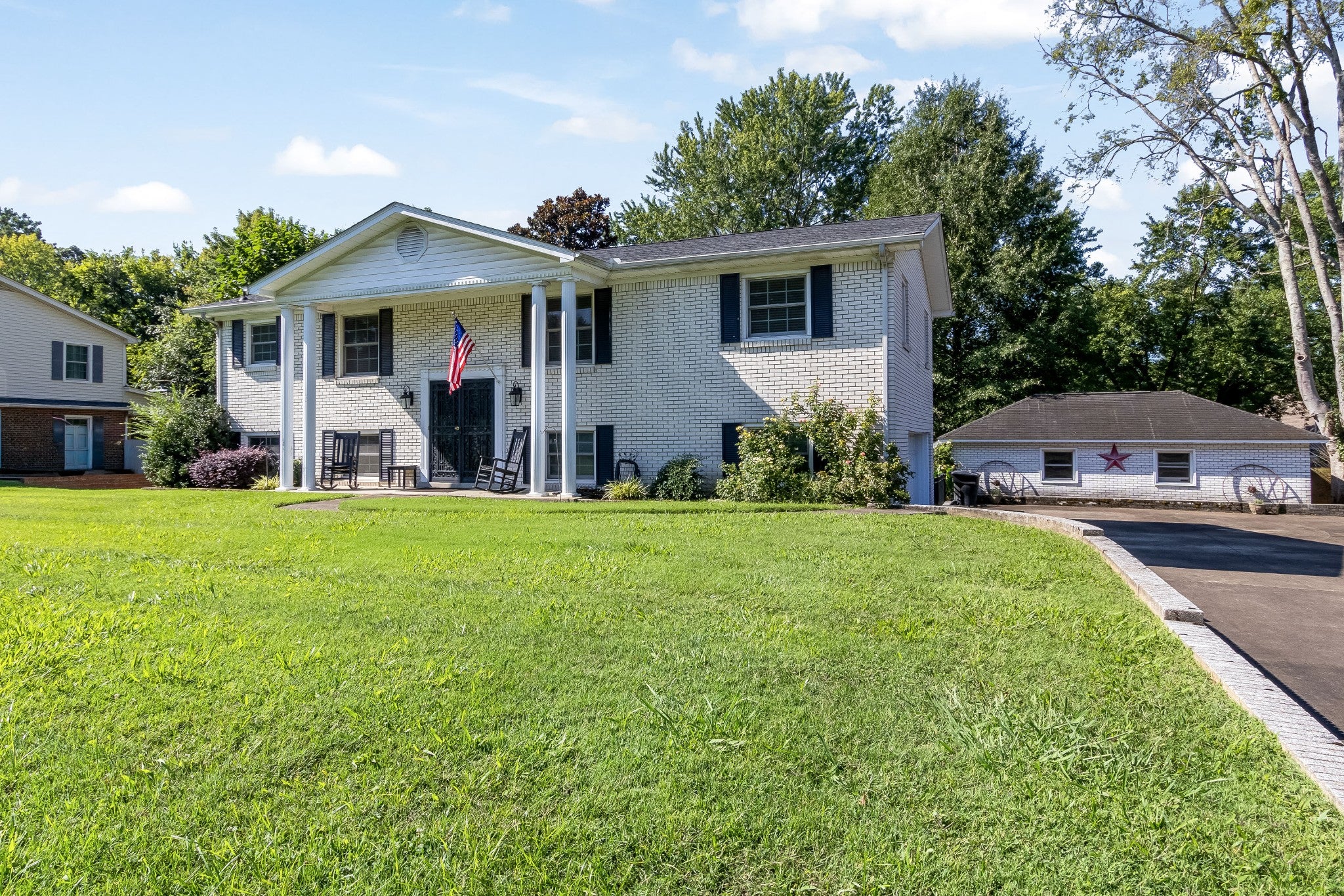 206 Ridgecrest Dr