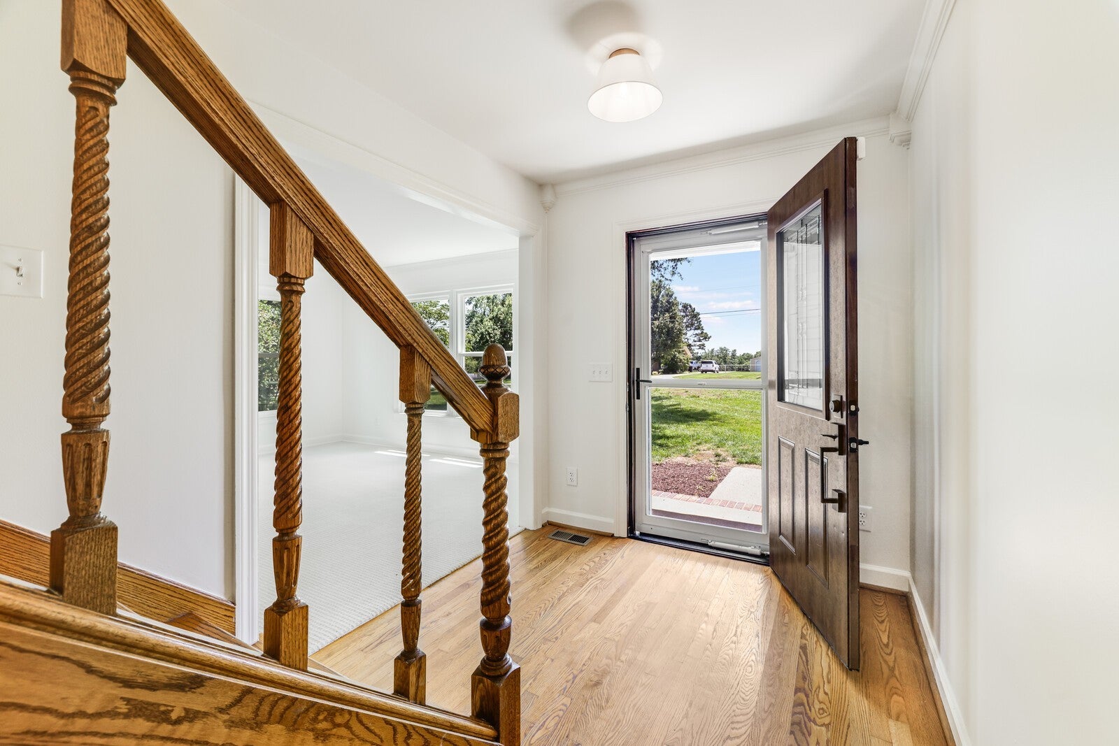 1208 Newmans Trl