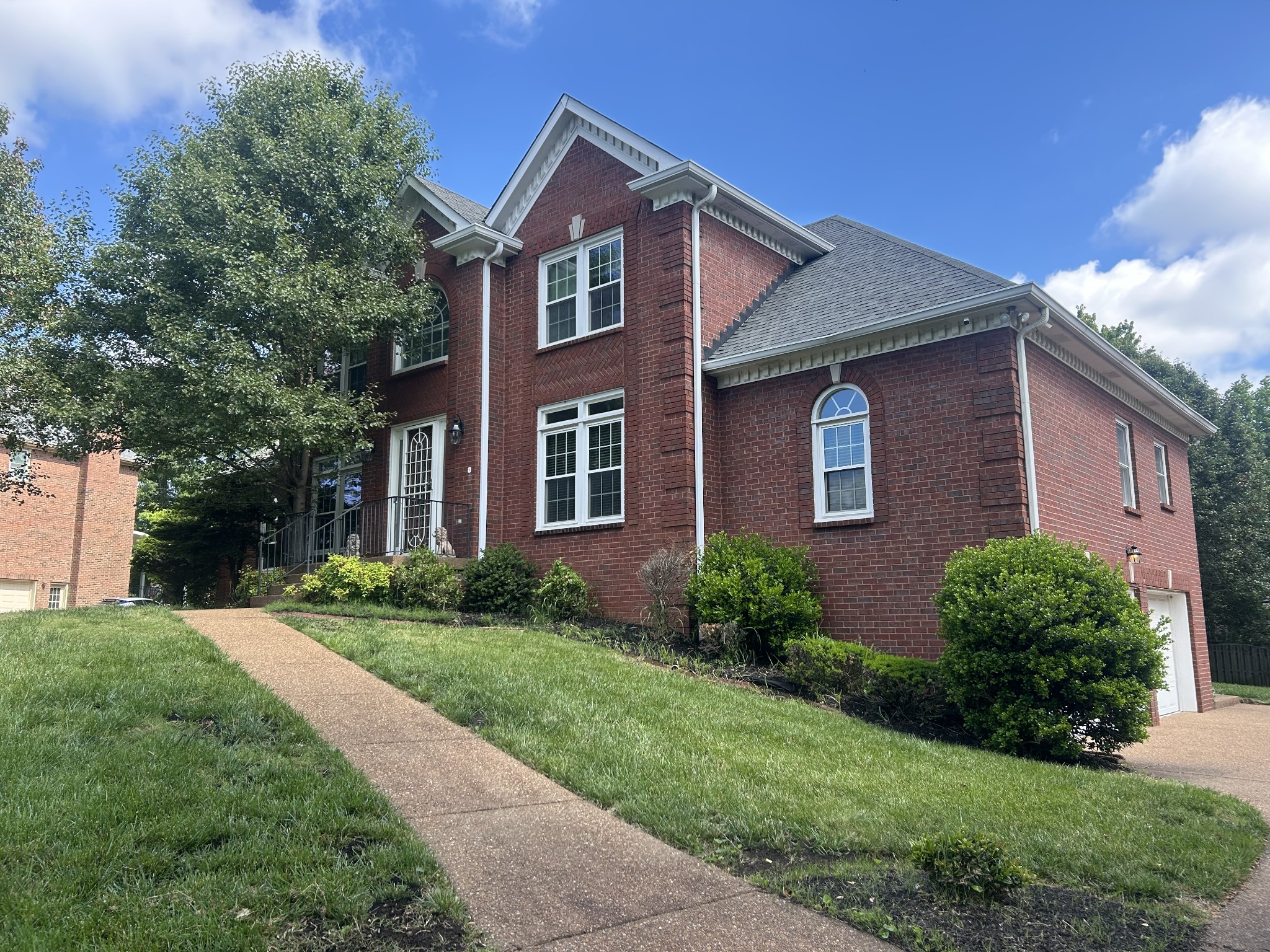 129 Pembroke Dr