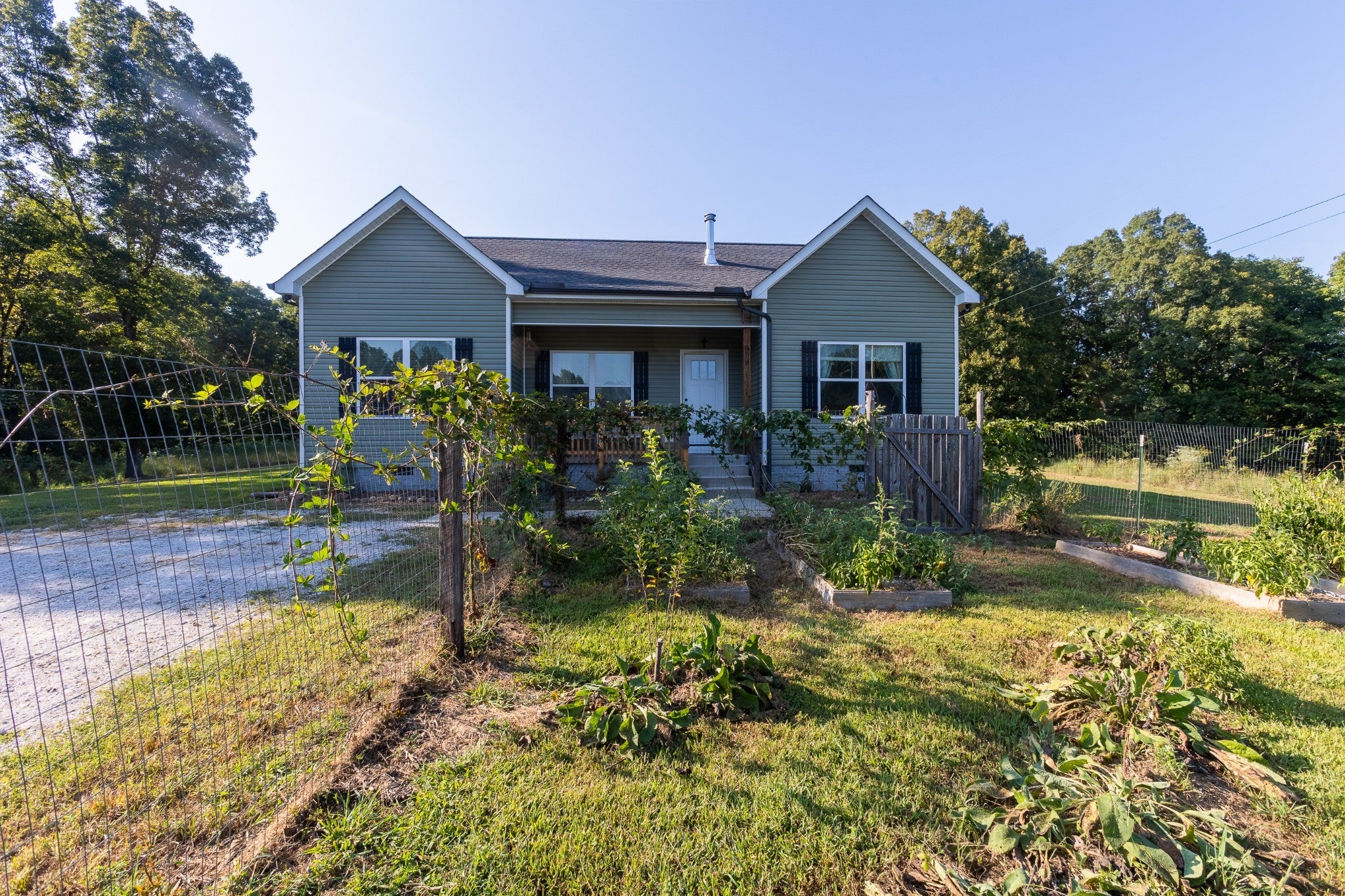 804 Nels Adams Rd