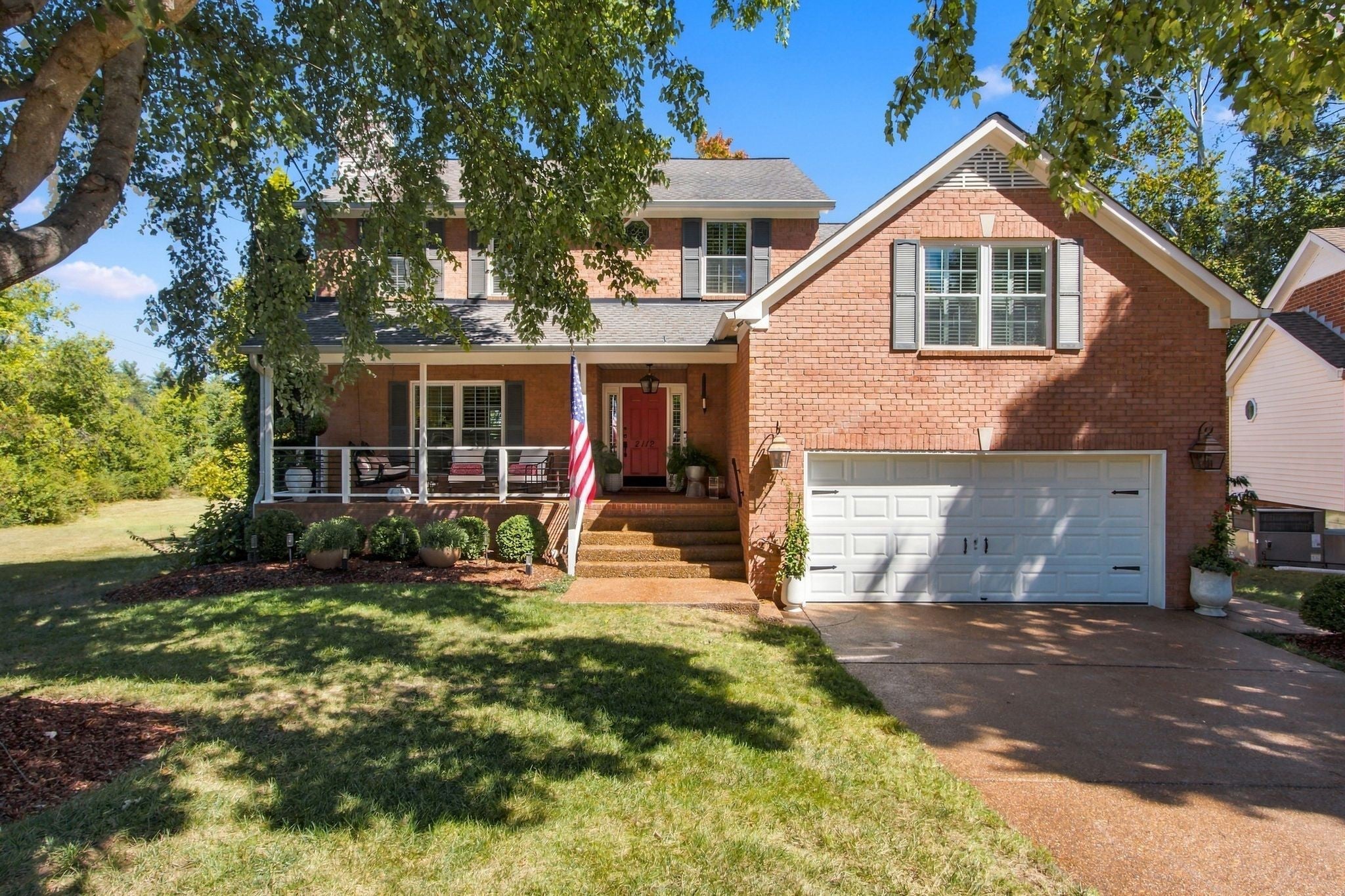2112 Tonya Ct